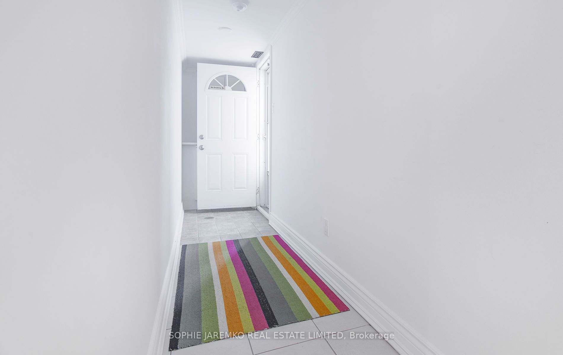 14 Jesmond Avenue Basement, Toronto, ON M6E 1V5 photo 3