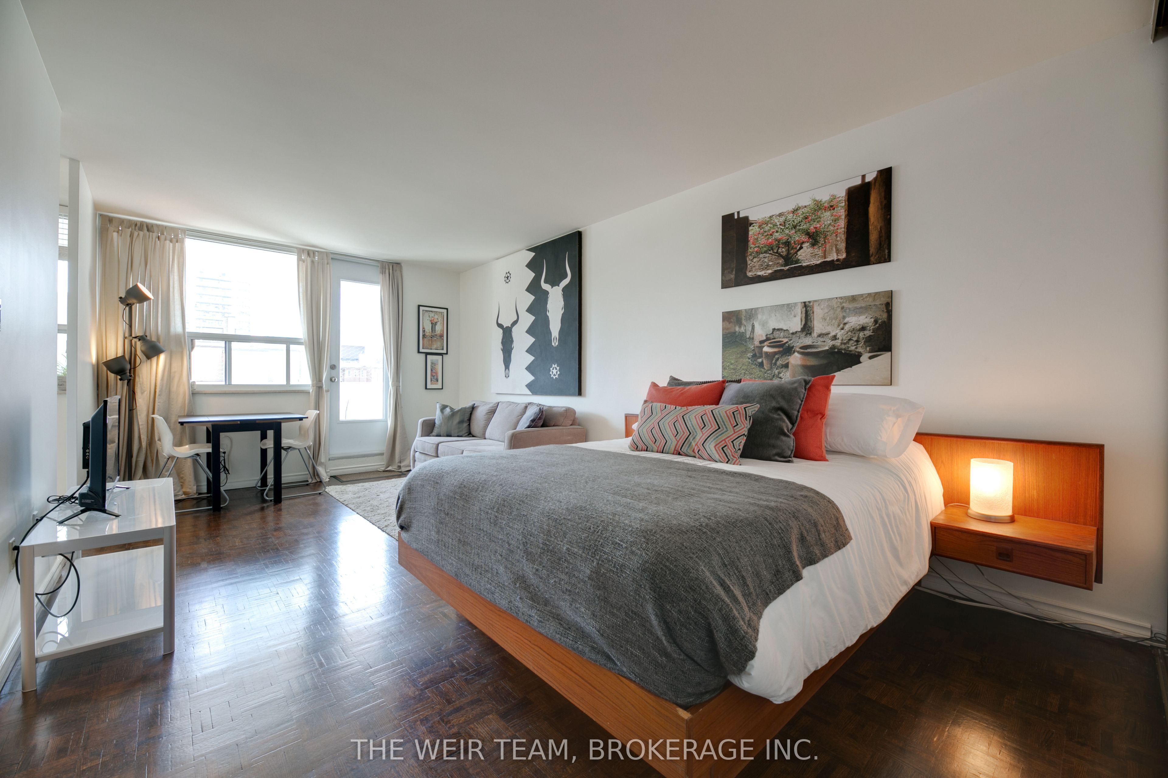 40 Homewood Avenue 905, Toronto, ON M4Y 2K2 photo 4