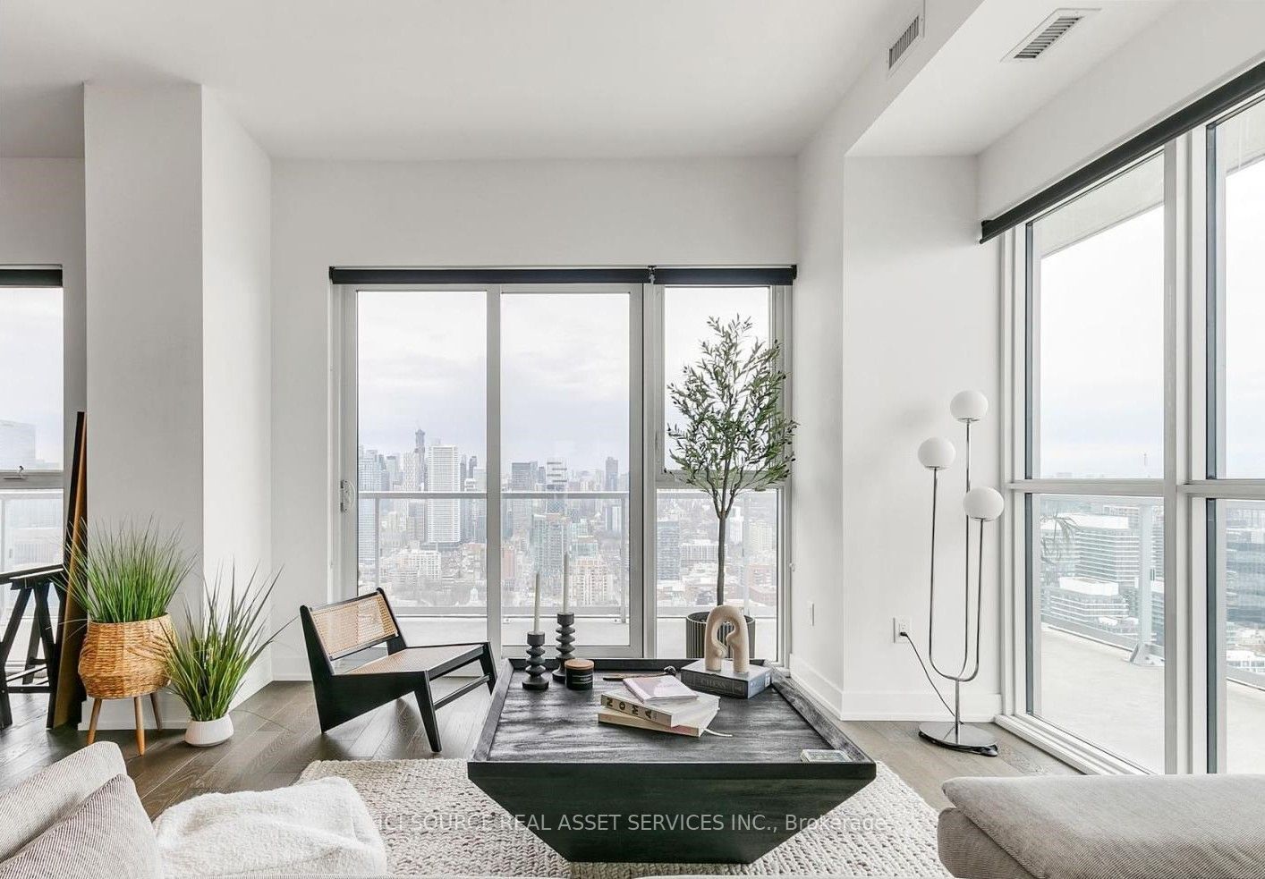 15 Lower Jarvis Street 4005, Toronto, ON M5E 1R7 photo 5