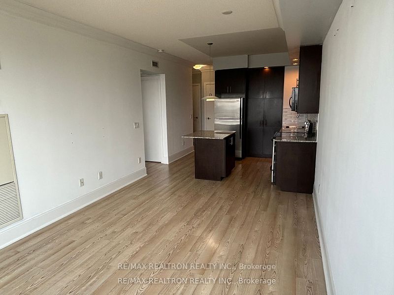 181 Wynford Drive 1006, Toronto, ON M3C 0C6 photo 5