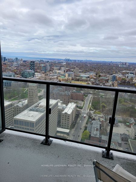 955 Bay Street 4004, Toronto, ON M5S 0C6