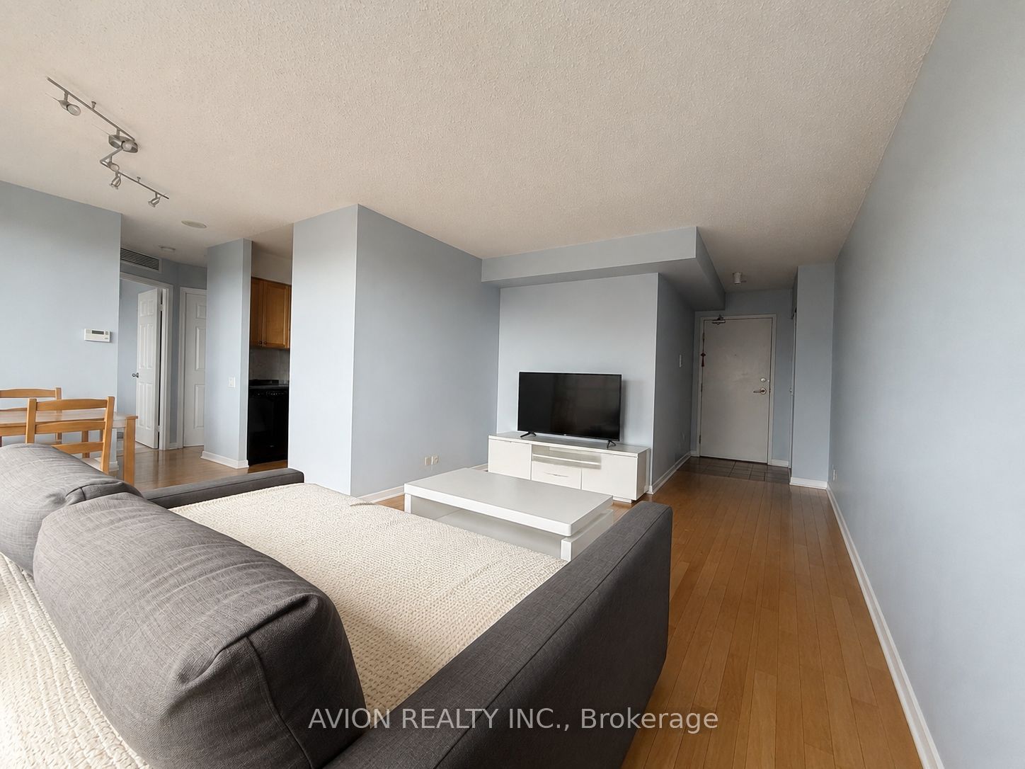 33 Empress Avenue 1907, Toronto, ON M2N 6Y7 photo 4