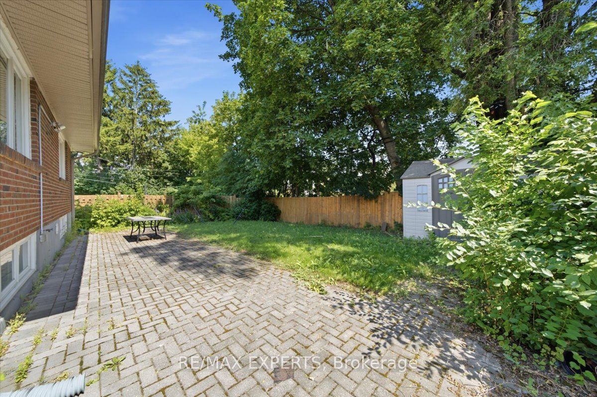 51 Clifton Avenue, Toronto, ON M3H 4K9 photo 5