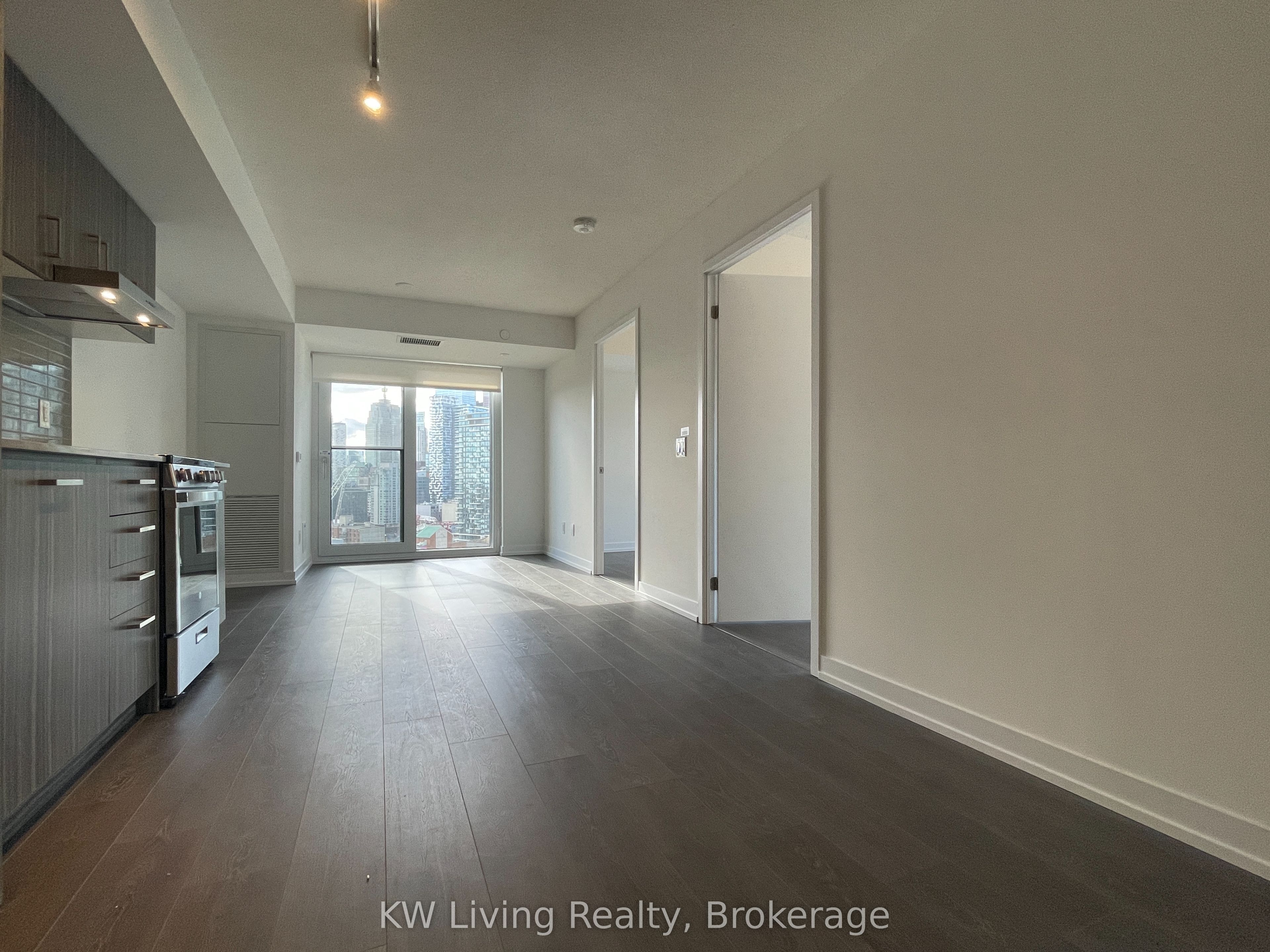 219 Dundas Street E 2207, Toronto, ON M5A 1Z7 photo 4