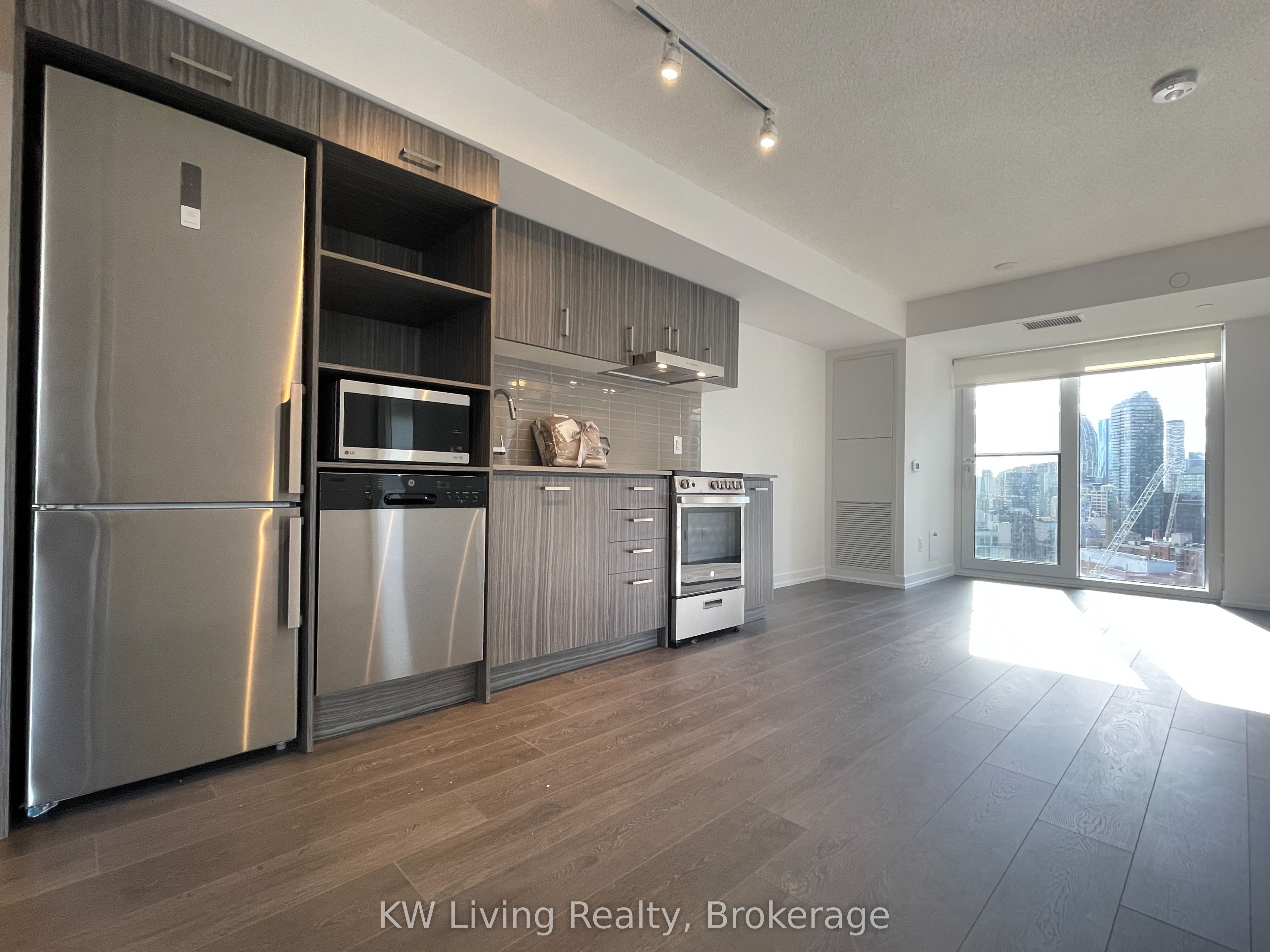 219 Dundas Street E 2207, Toronto, ON M5A 1Z7 photo 5