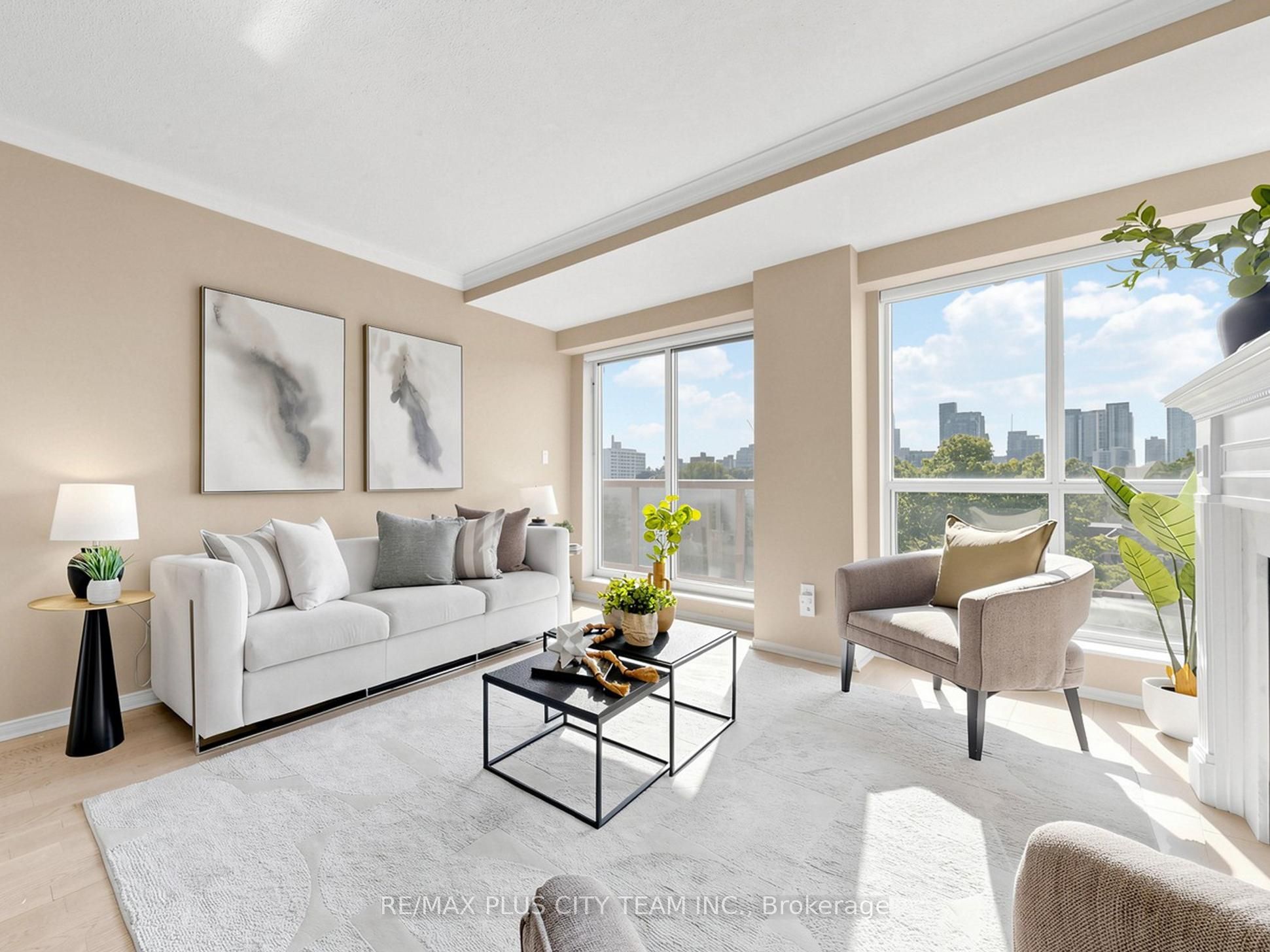 1818 Bayview Avenue 701, Toronto, ON M4G 4G6