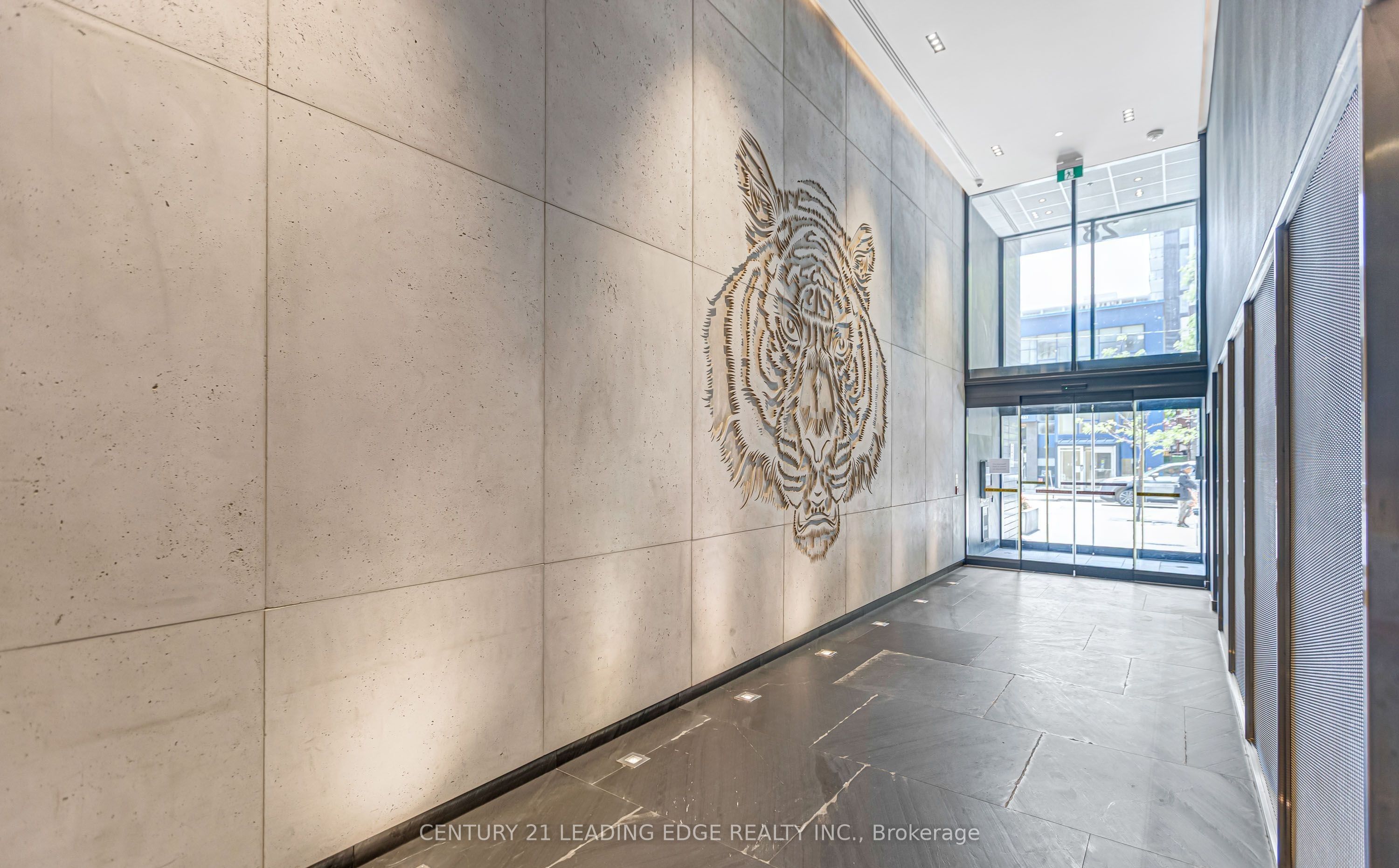 28 Wellesley Street E 3208, Toronto, ON M4Y 0C4 photo 3