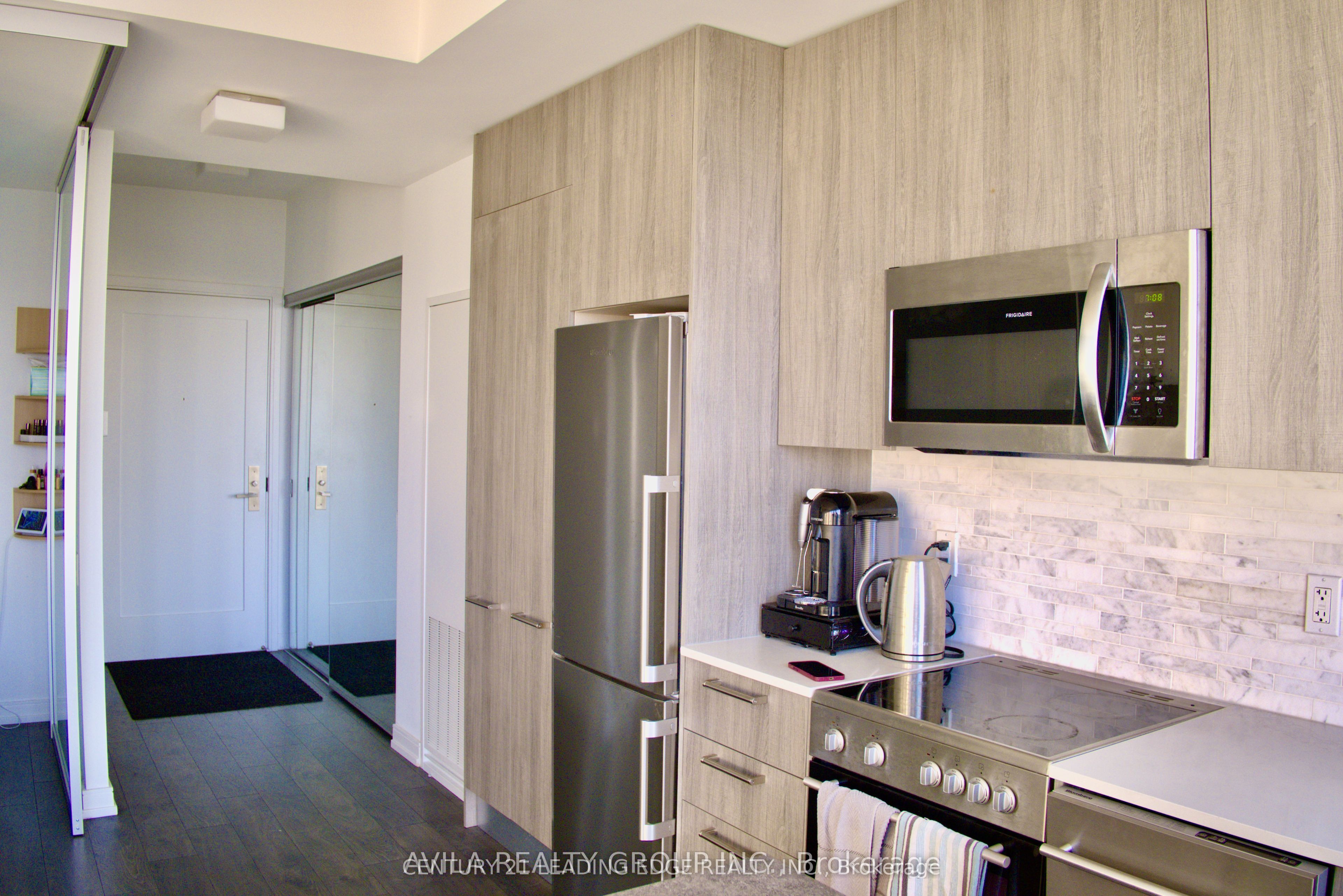 28 Wellesley Street E 3208, Toronto, ON M4Y 0C4 photo 4