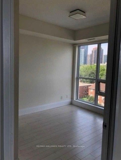 120 Harrison Garden Boulevard 625, Toronto, ON M2N 0H1 photo 5