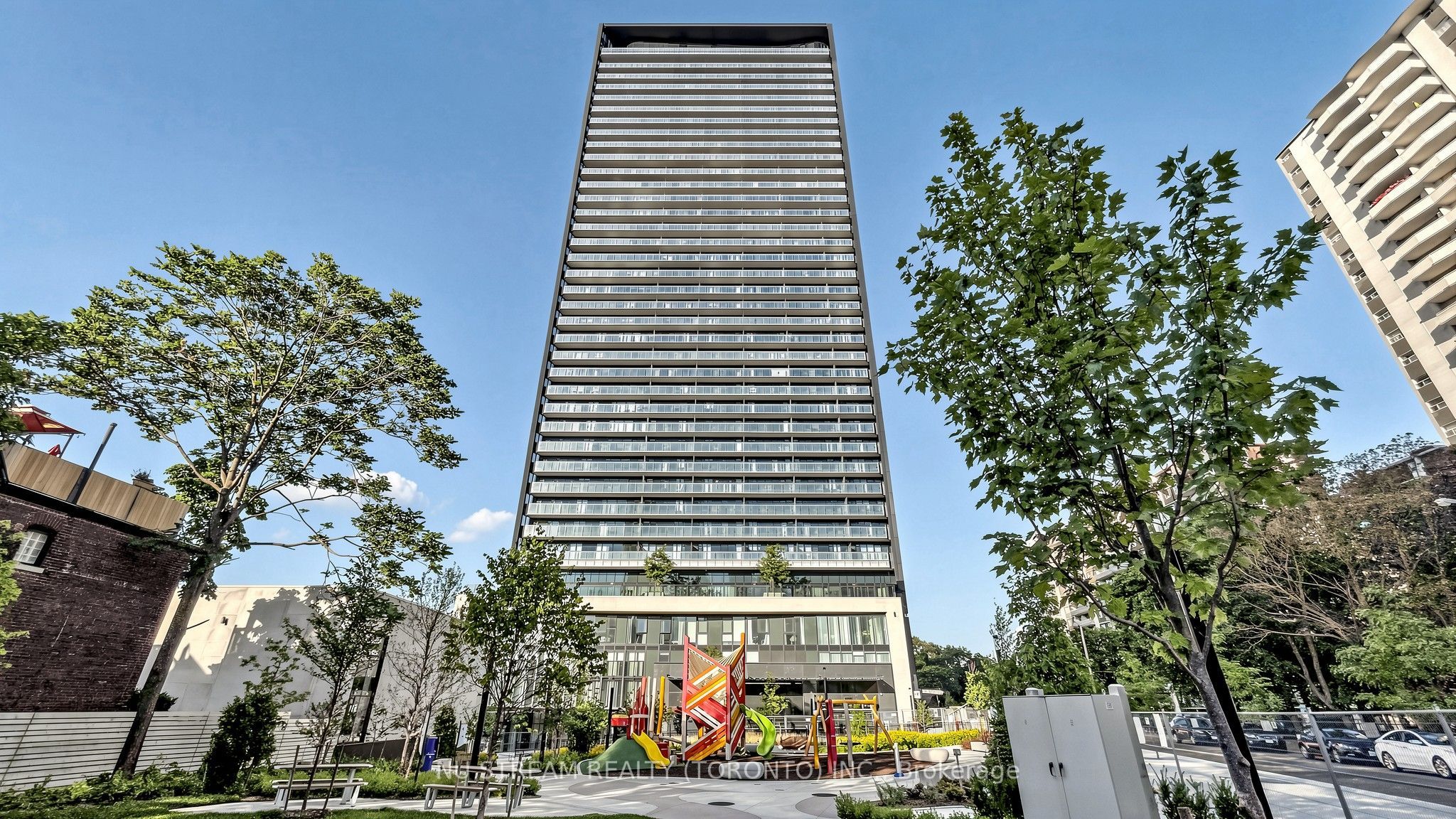 575 Bloor Street E 2708, Toronto, ON M4W 0B2