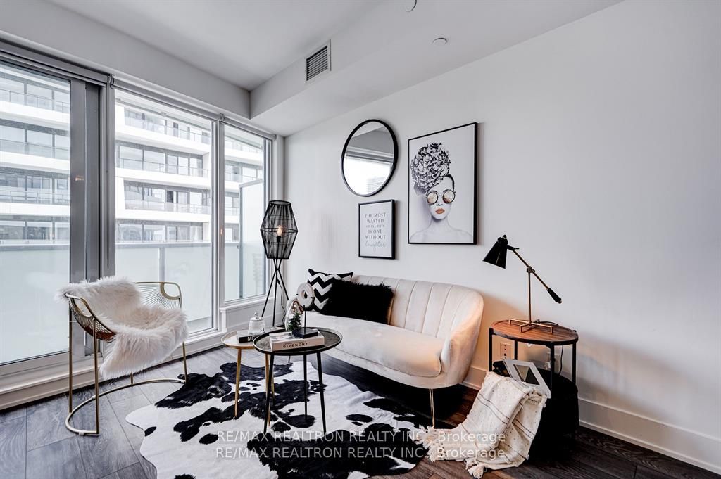 403 Church Street 3207, Toronto, ON M4Y 2C2 photo 5
