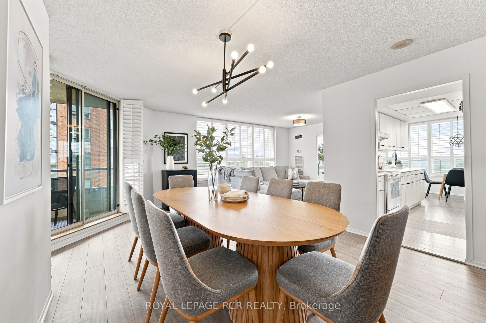 268 Ridley Boulevard 1016, Toronto, ON M5M 4N3 photo 4