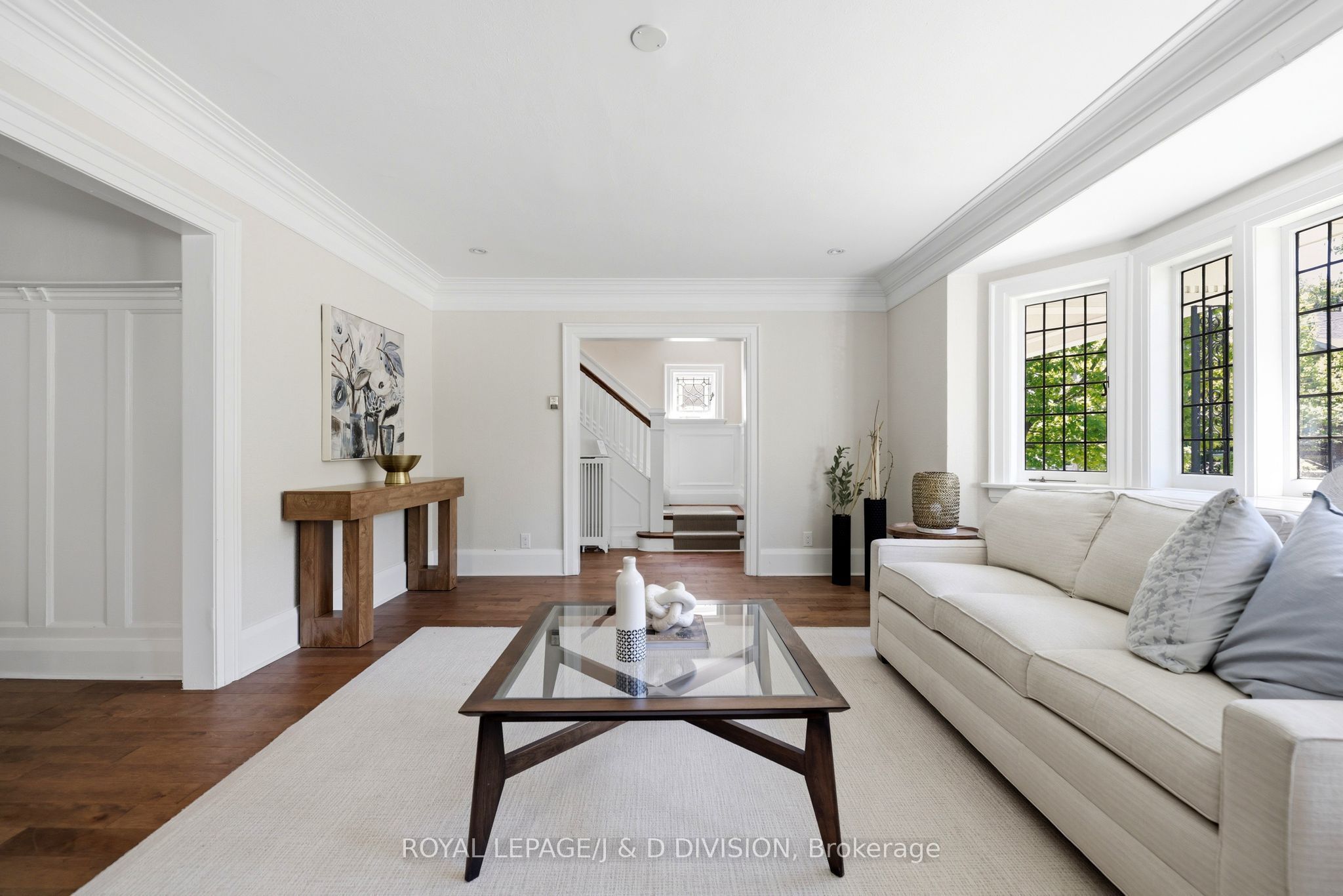 102 Ridge Drive, Toronto, ON M4T 1B8 photo 4