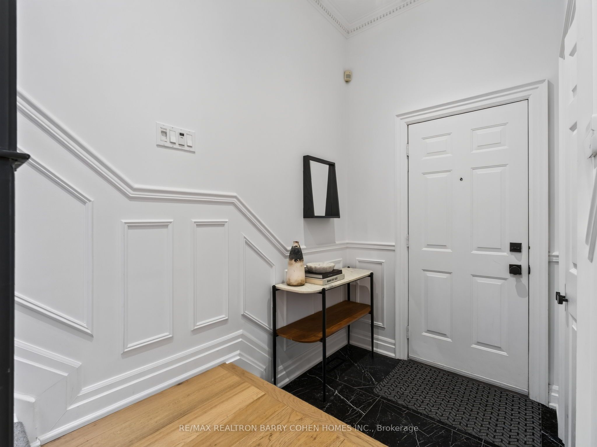 18 Joicey Boulevard, Toronto, ON M5M 2S7 photo 3