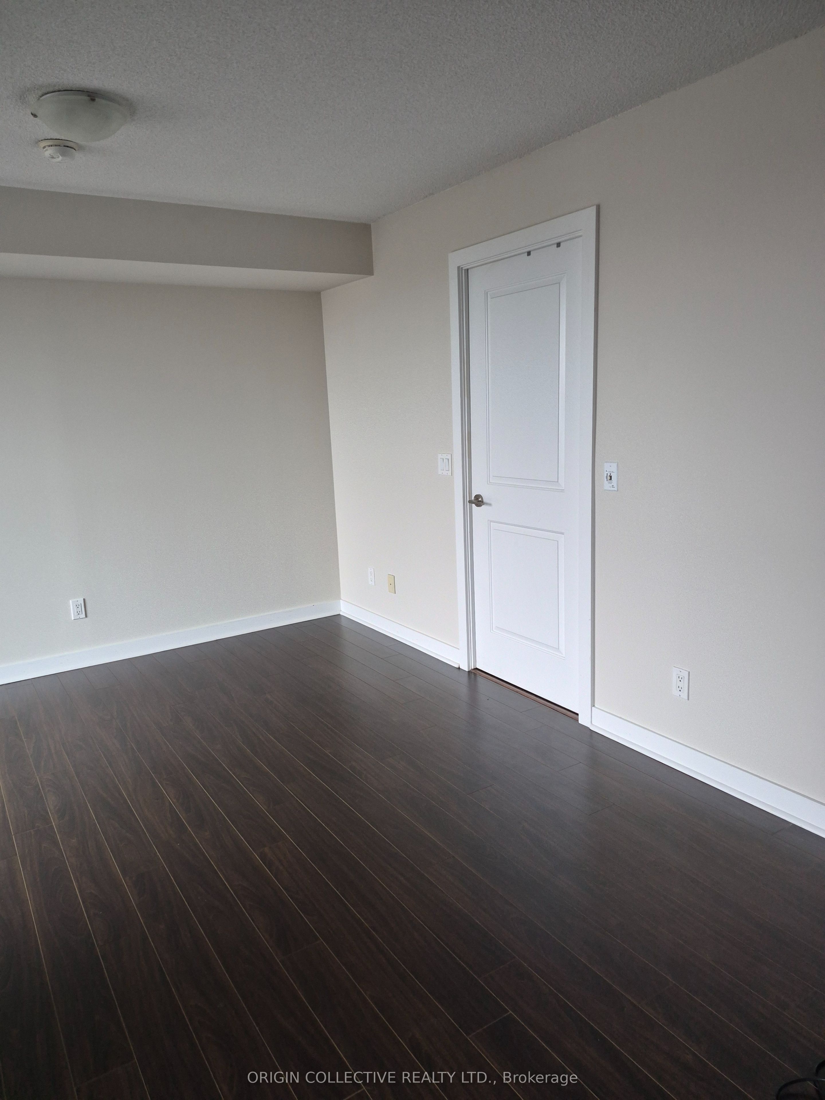 100 Western Battery Rd 1404, Toronto, ON M6K 3S2 photo 3
