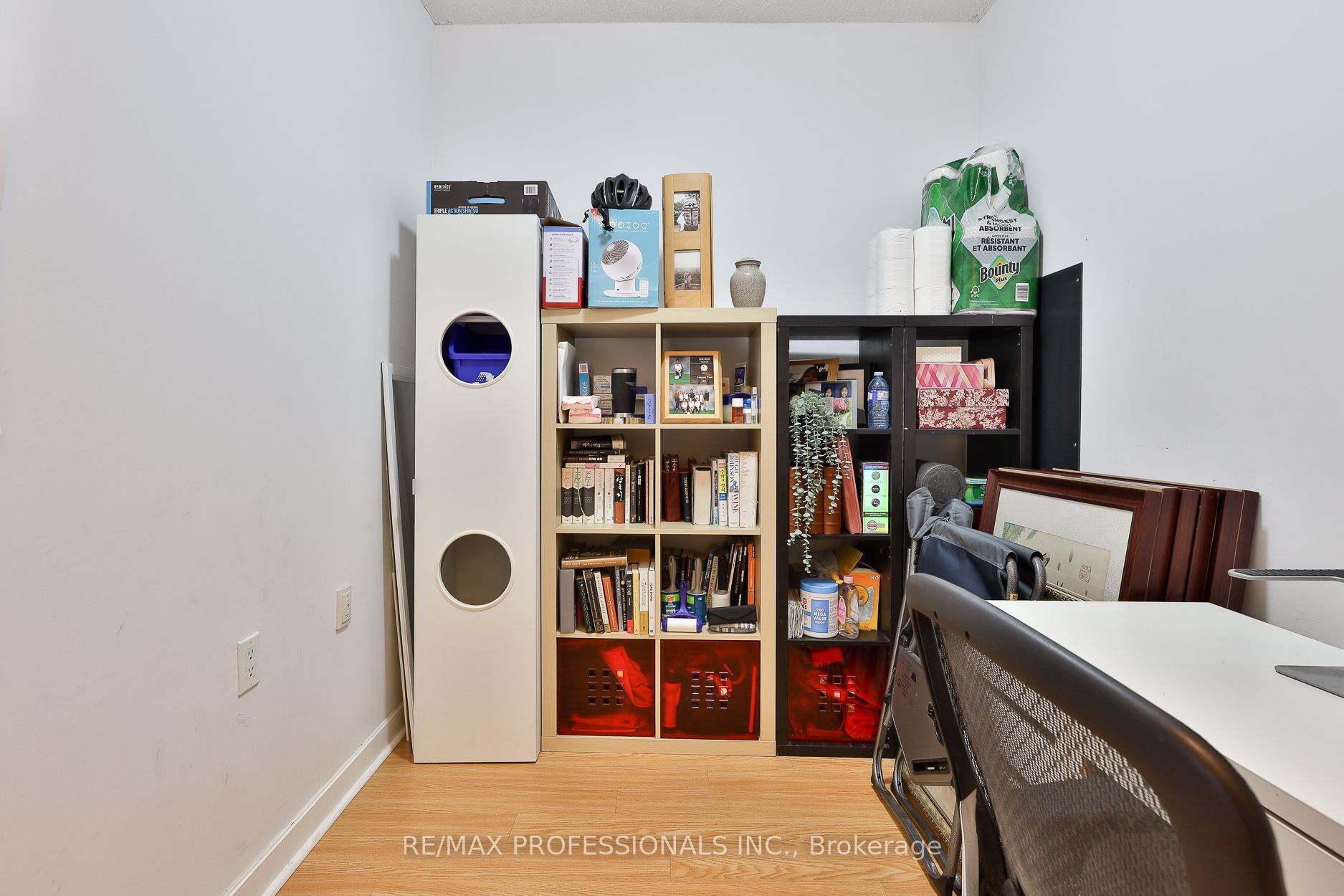 85 Bloor Street E 1608, Toronto, ON M4W 3Y1 photo 3