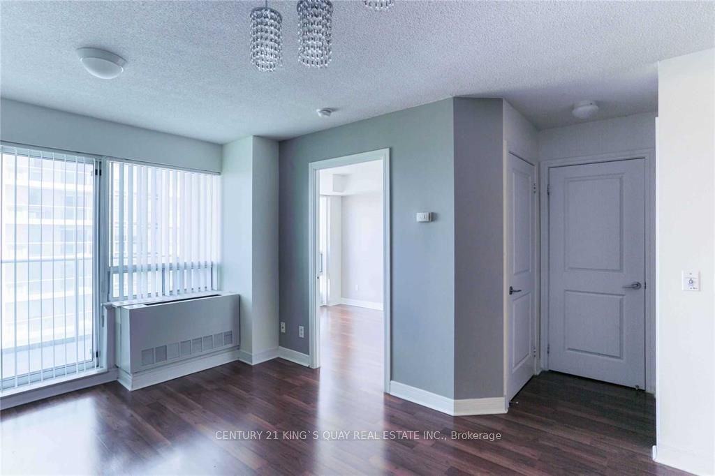 35 Bales Avenue 1810, Toronto, ON M2N 7L7 photo 5