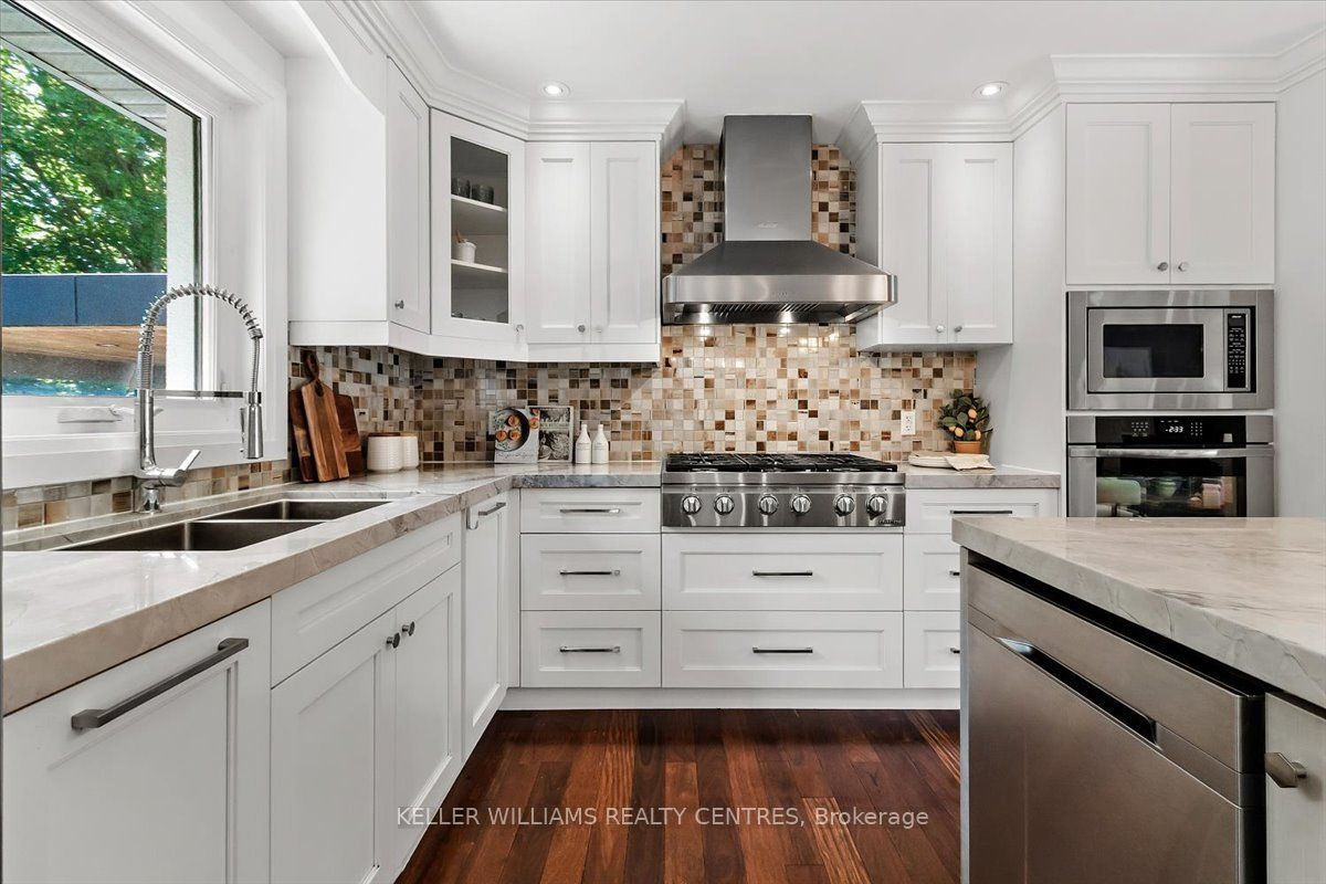 26 Crossburn Drive, Toronto, ON M3B 2Z2 photo 4