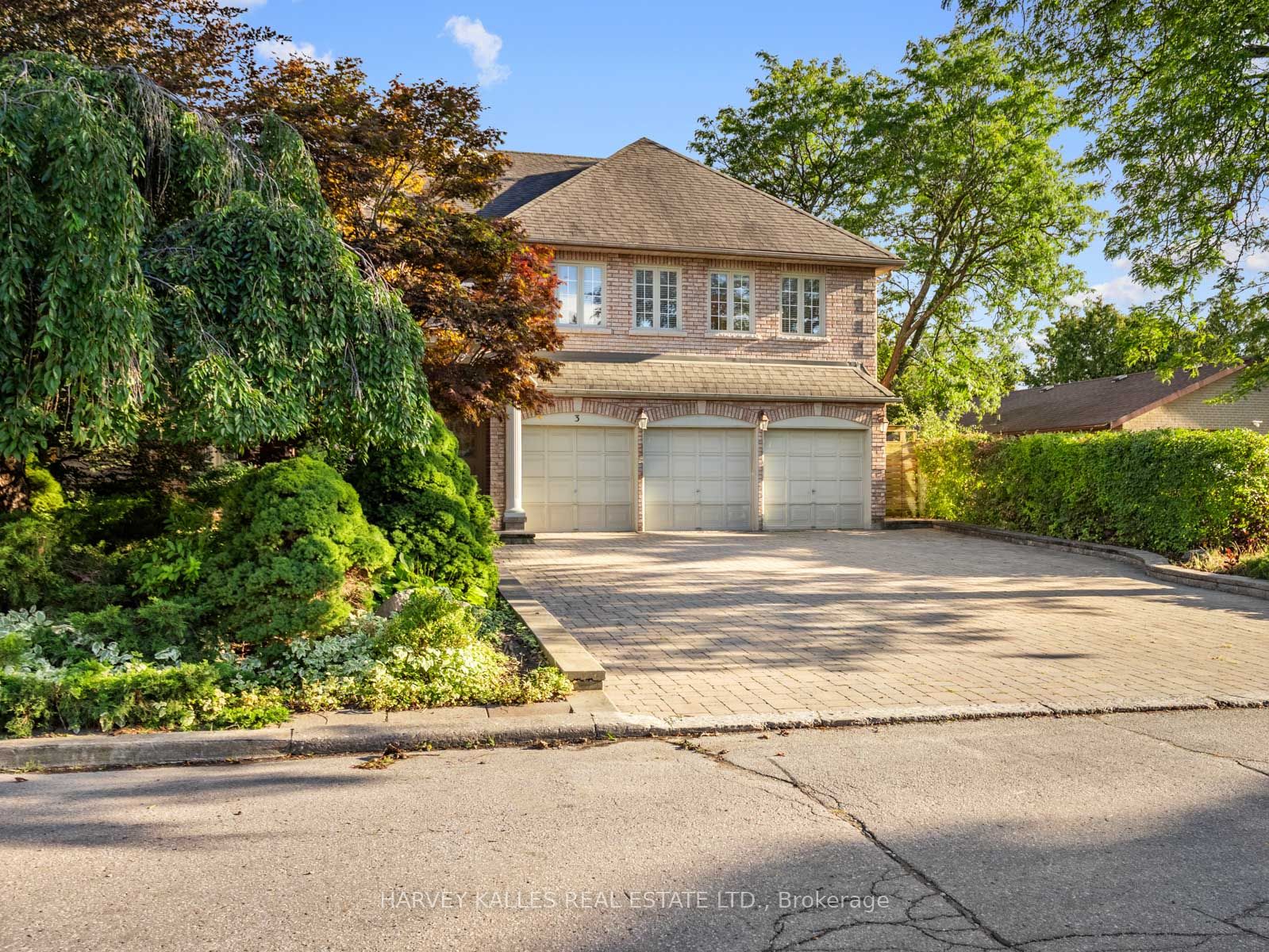 3 Cicada Court, Toronto, ON M3B 1G4 photo 3