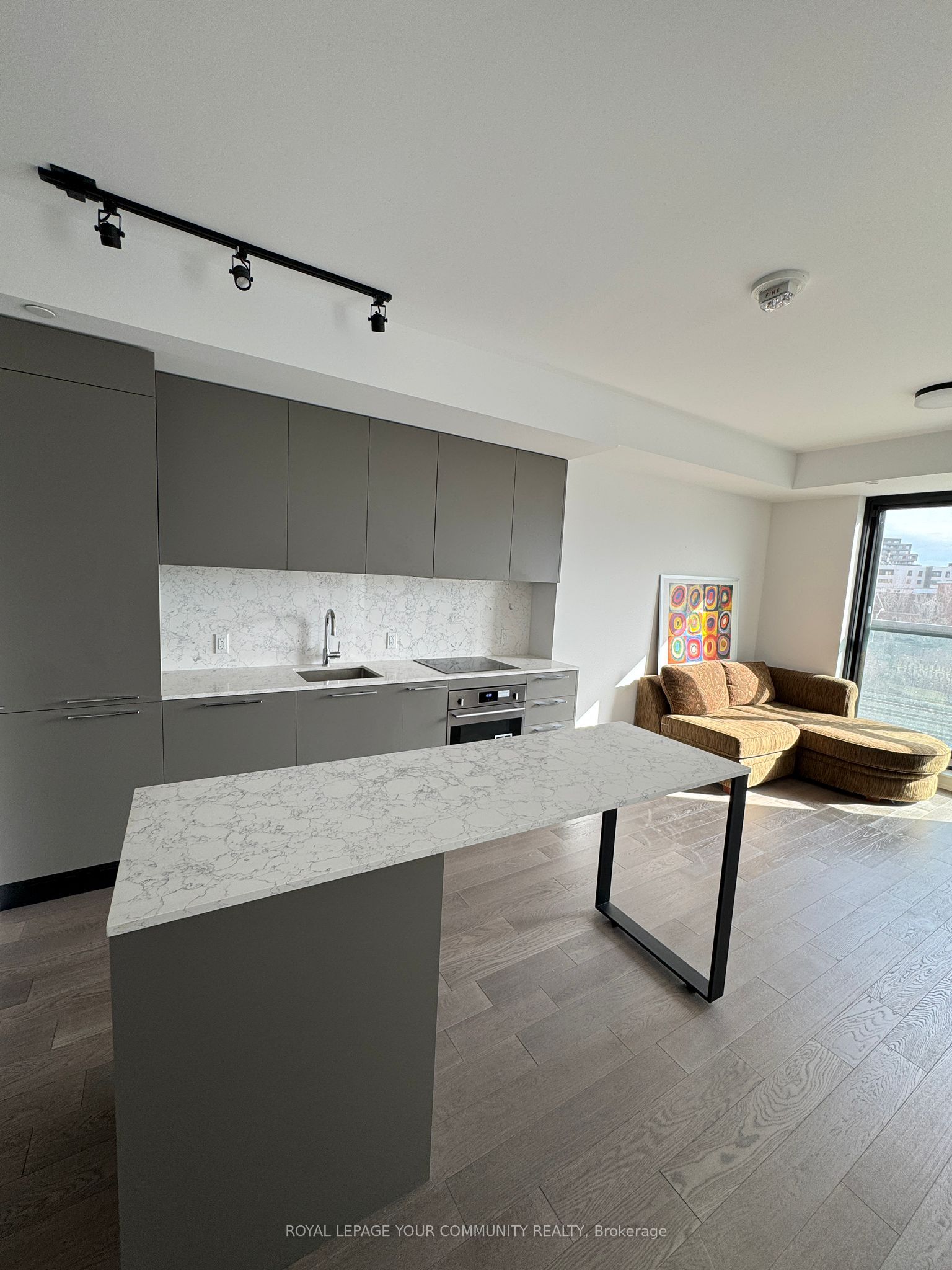 200 Sudbury Street 406, Toronto, ON M6J 0H1 photo 4