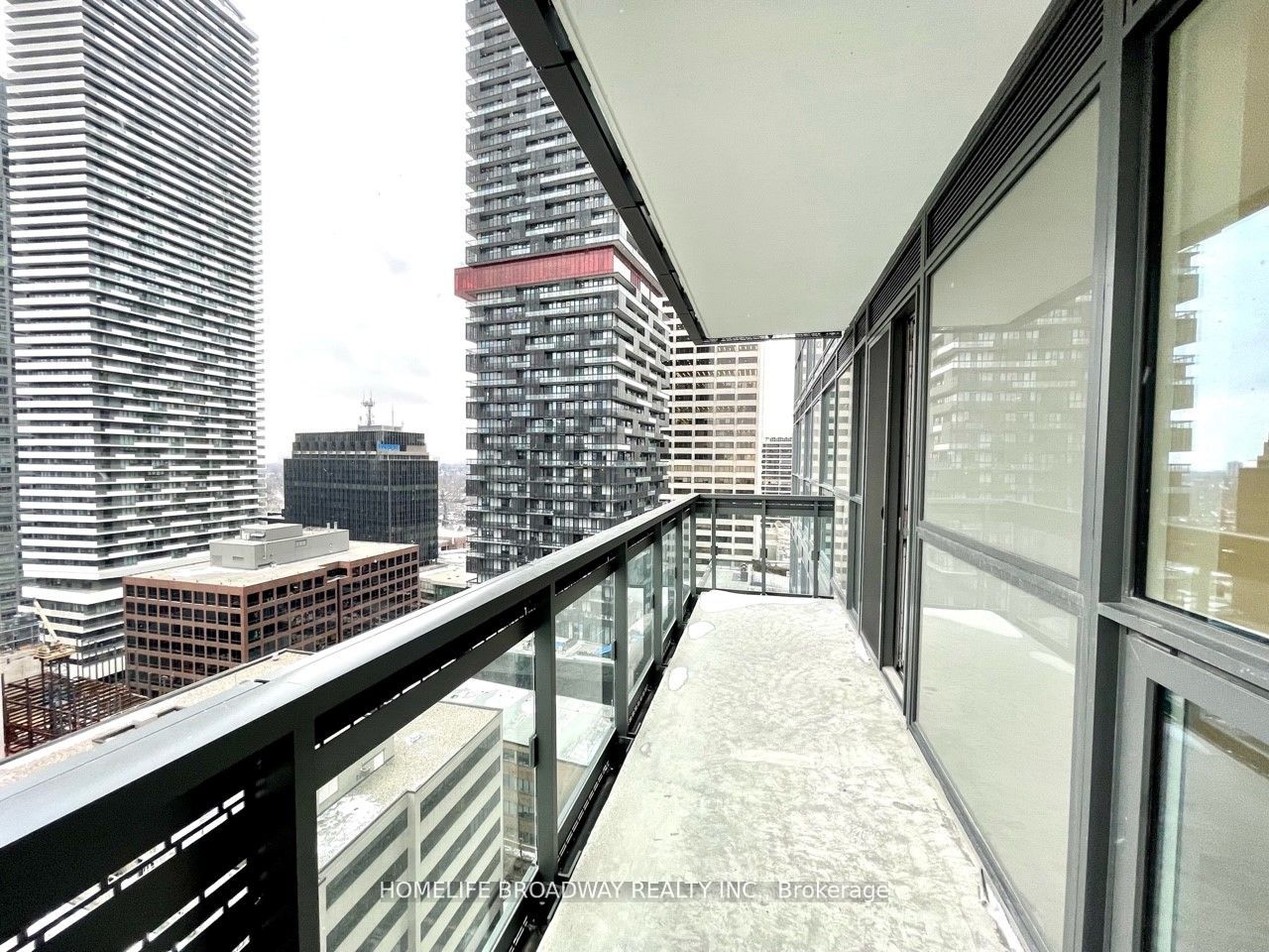 39 Roehampton Avenue 1504, Toronto, ON M4P 0G1 photo 4