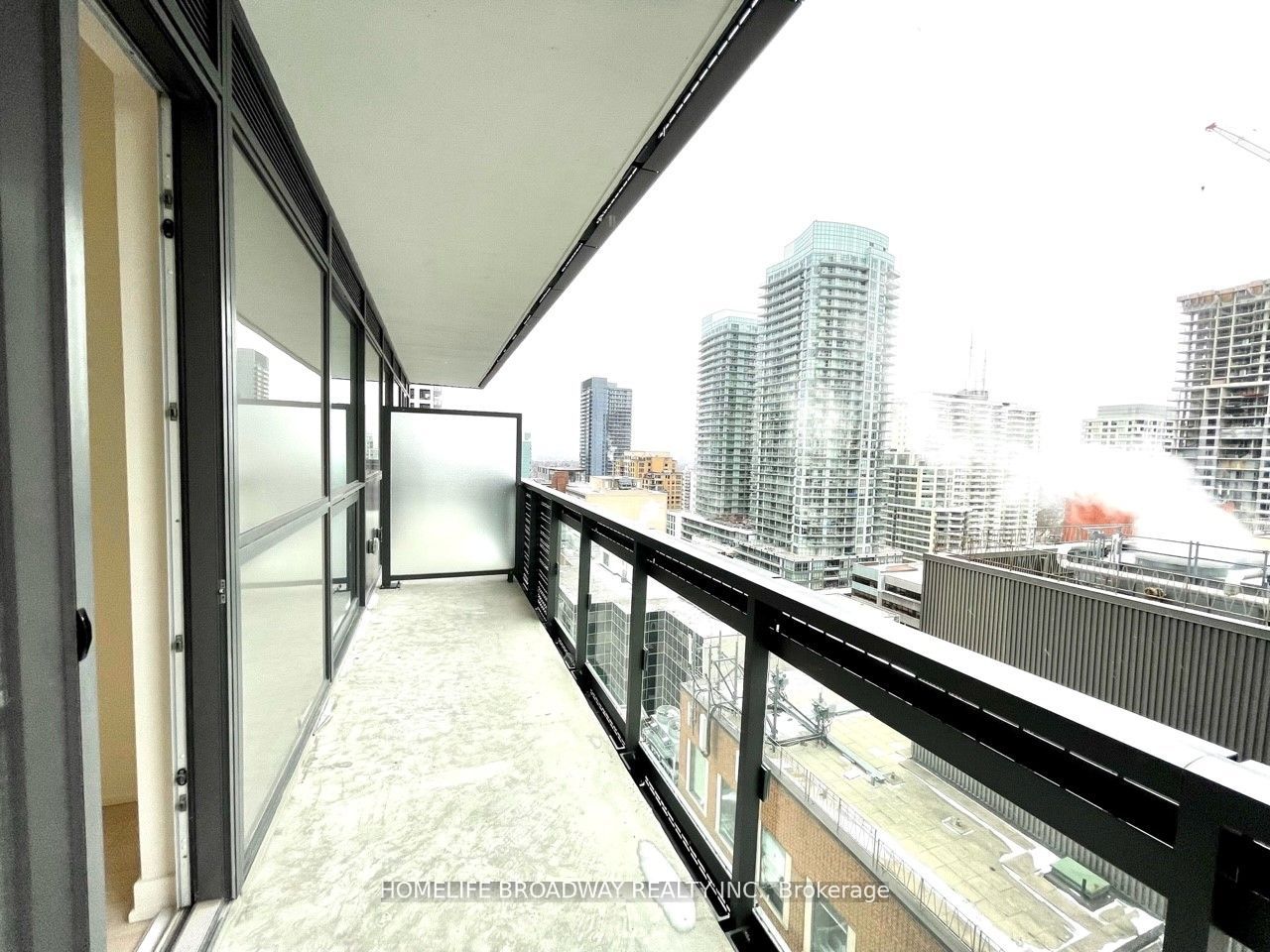 39 Roehampton Avenue 1504, Toronto, ON M4P 0G1 photo 5