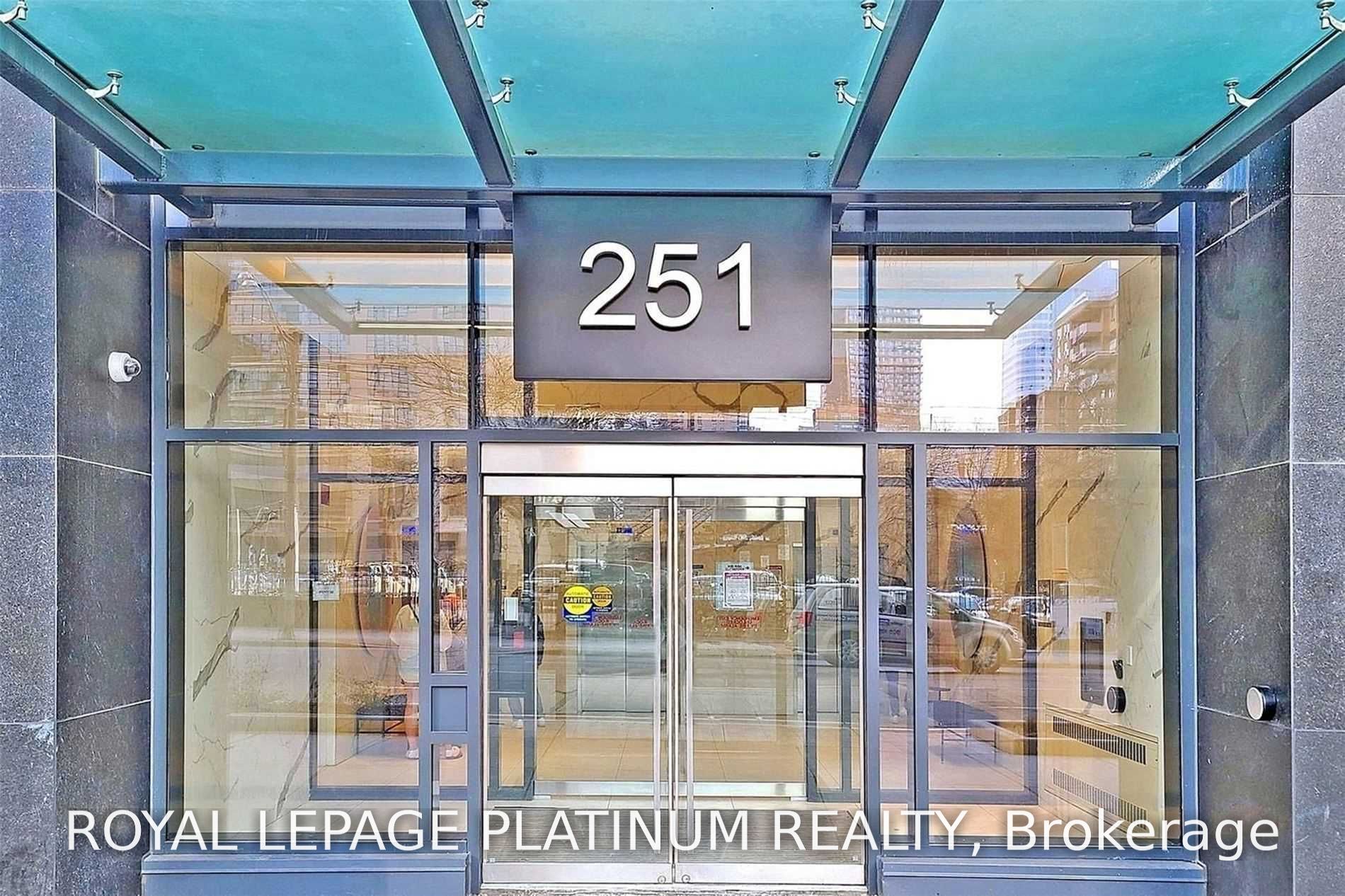 251 Jarvis Street 2604, Toronto, ON M5B 0C3 photo 4