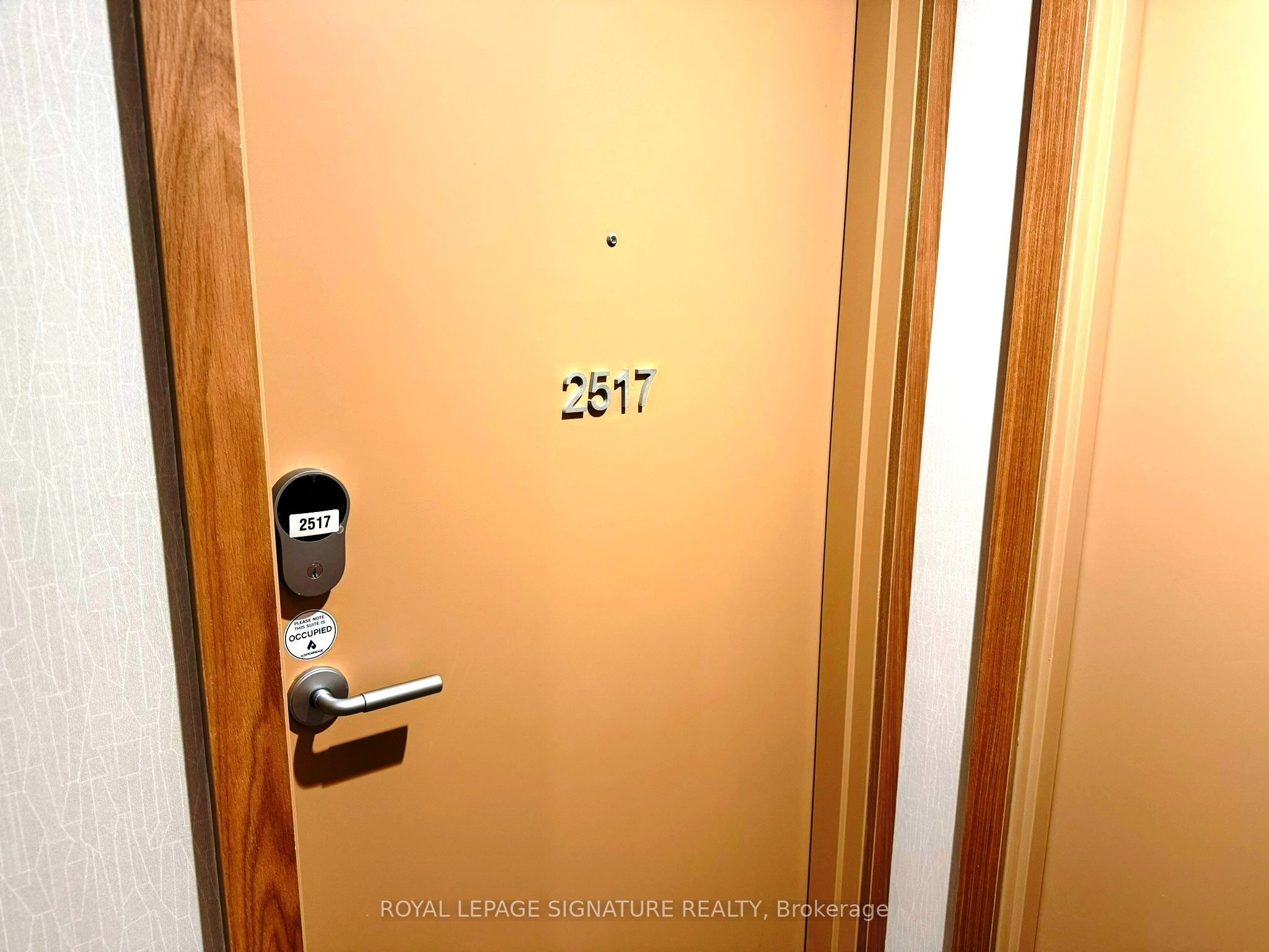 1 Quarrington Lane 2517, Toronto, ON M3C 0S4 photo 4