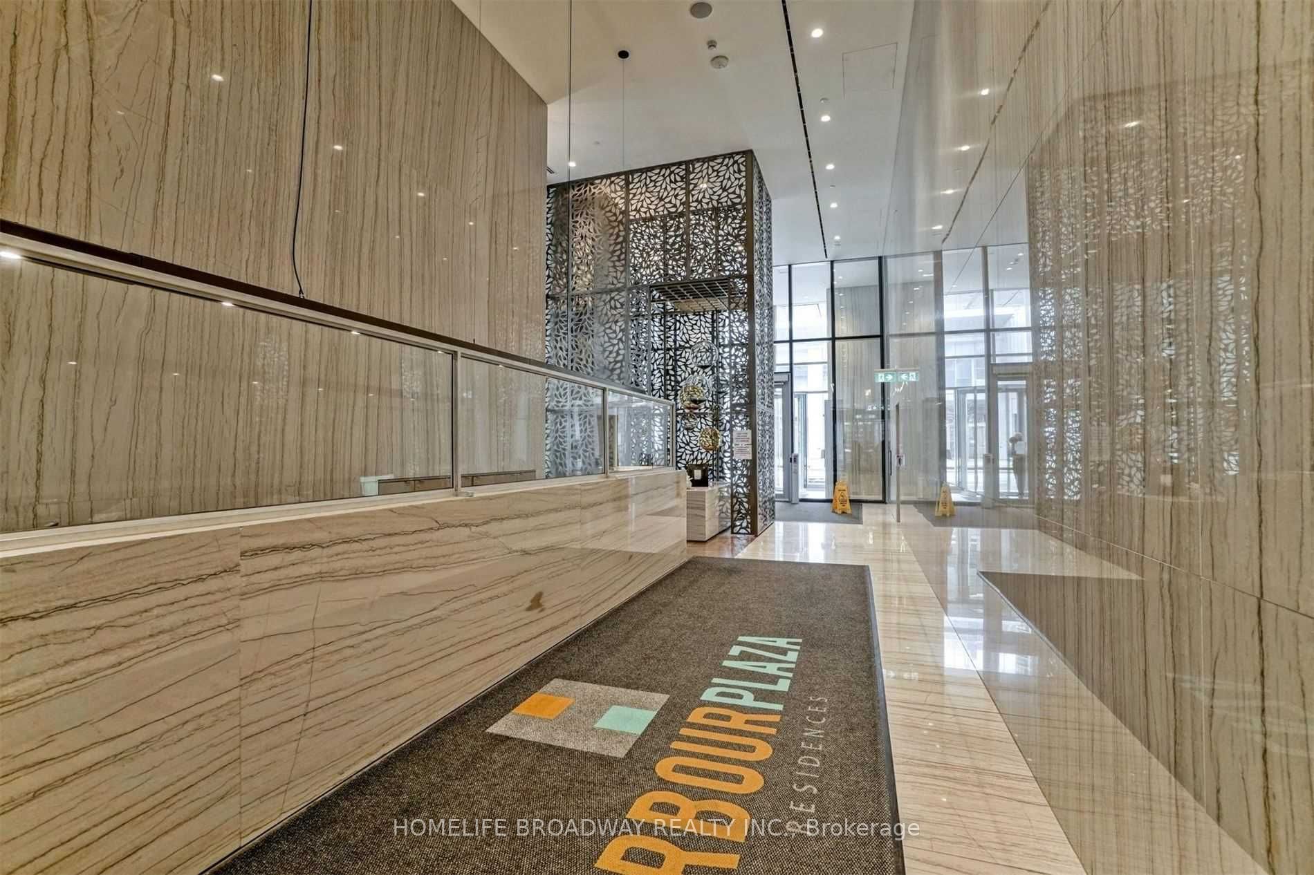 100 Harbour Street 6903, Toronto, ON M5J 0B5 photo 4