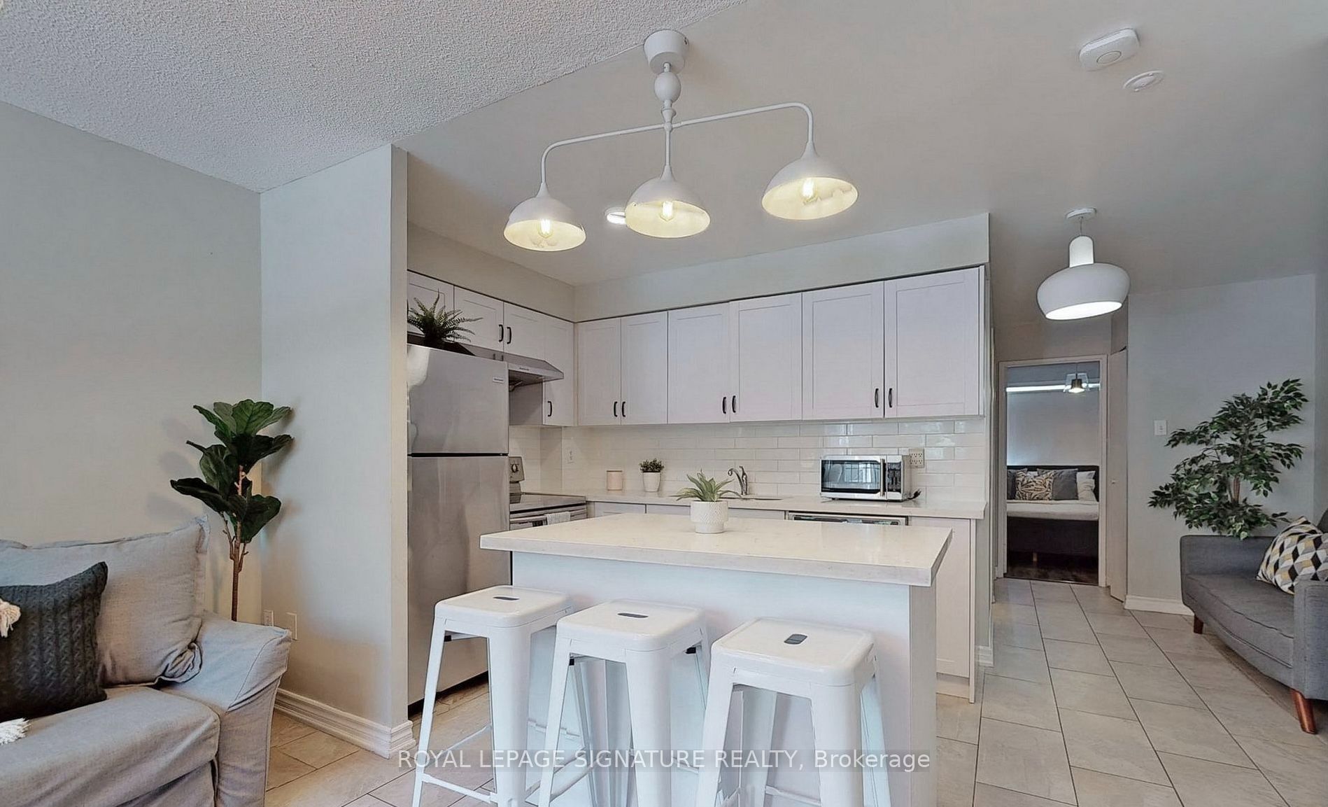 61 Cameron Street A, Toronto, ON M5T 2H1 photo 3