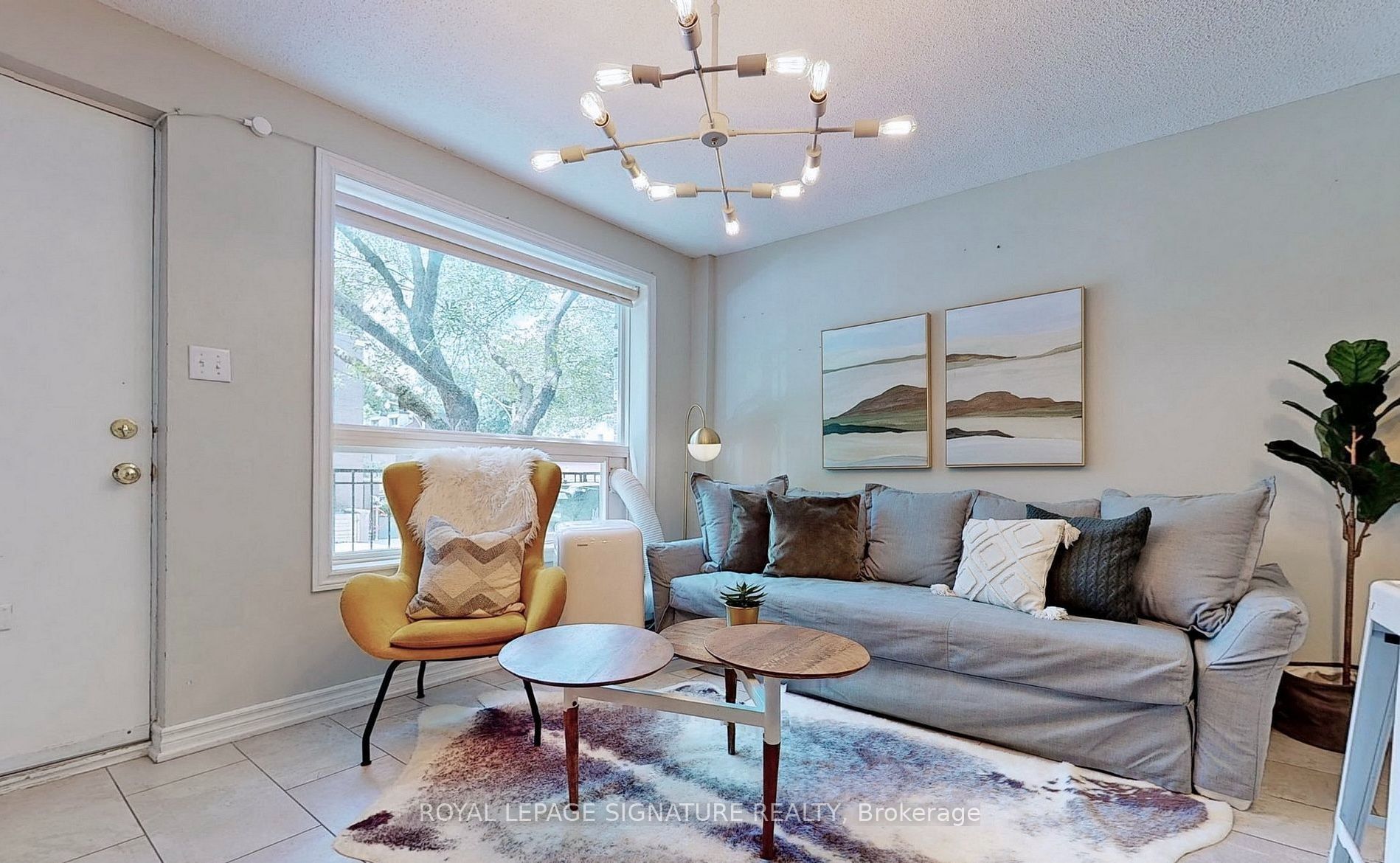 61 Cameron Street A, Toronto, ON M5T 2H1 photo 4