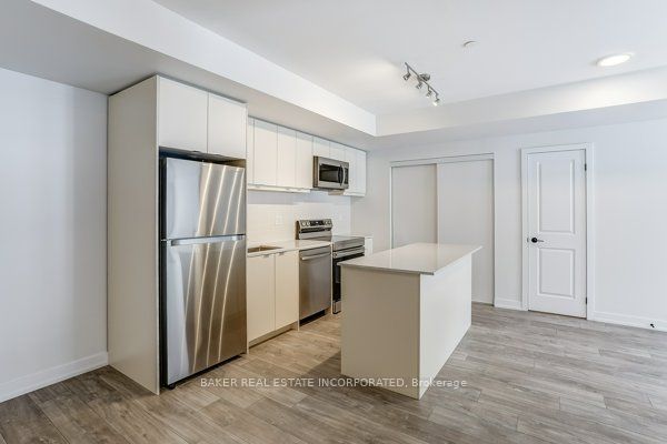 31 Farmstead Road 129, Toronto, ON M2L 2X2 photo 2