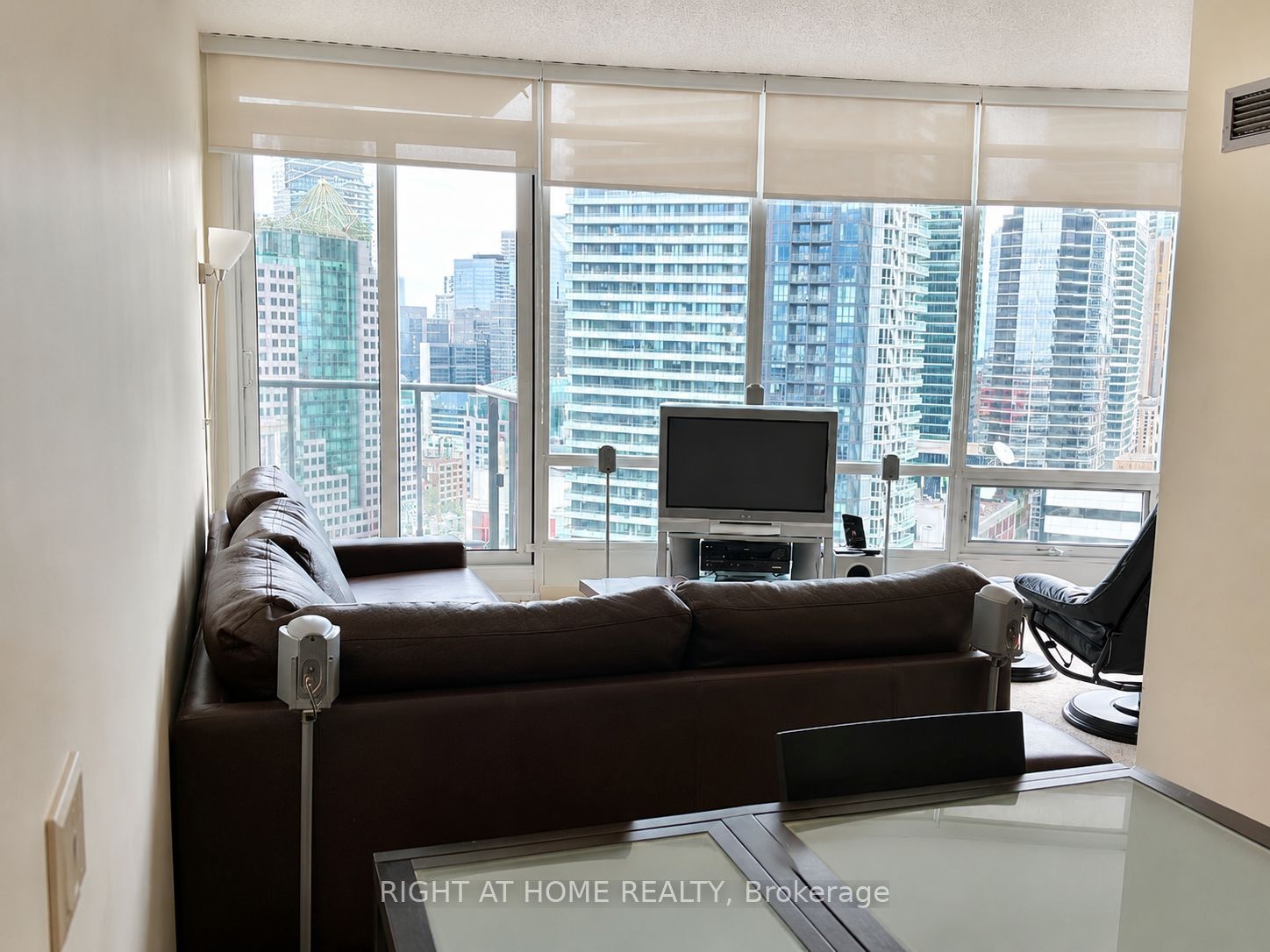 361 Front Street W 3602, Toronto, ON M5V 3R5 photo 4