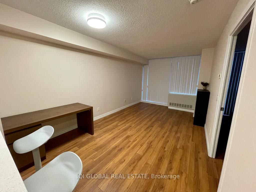 4978 Yonge Street, Toronto, ON M2N 7G8 photo 4