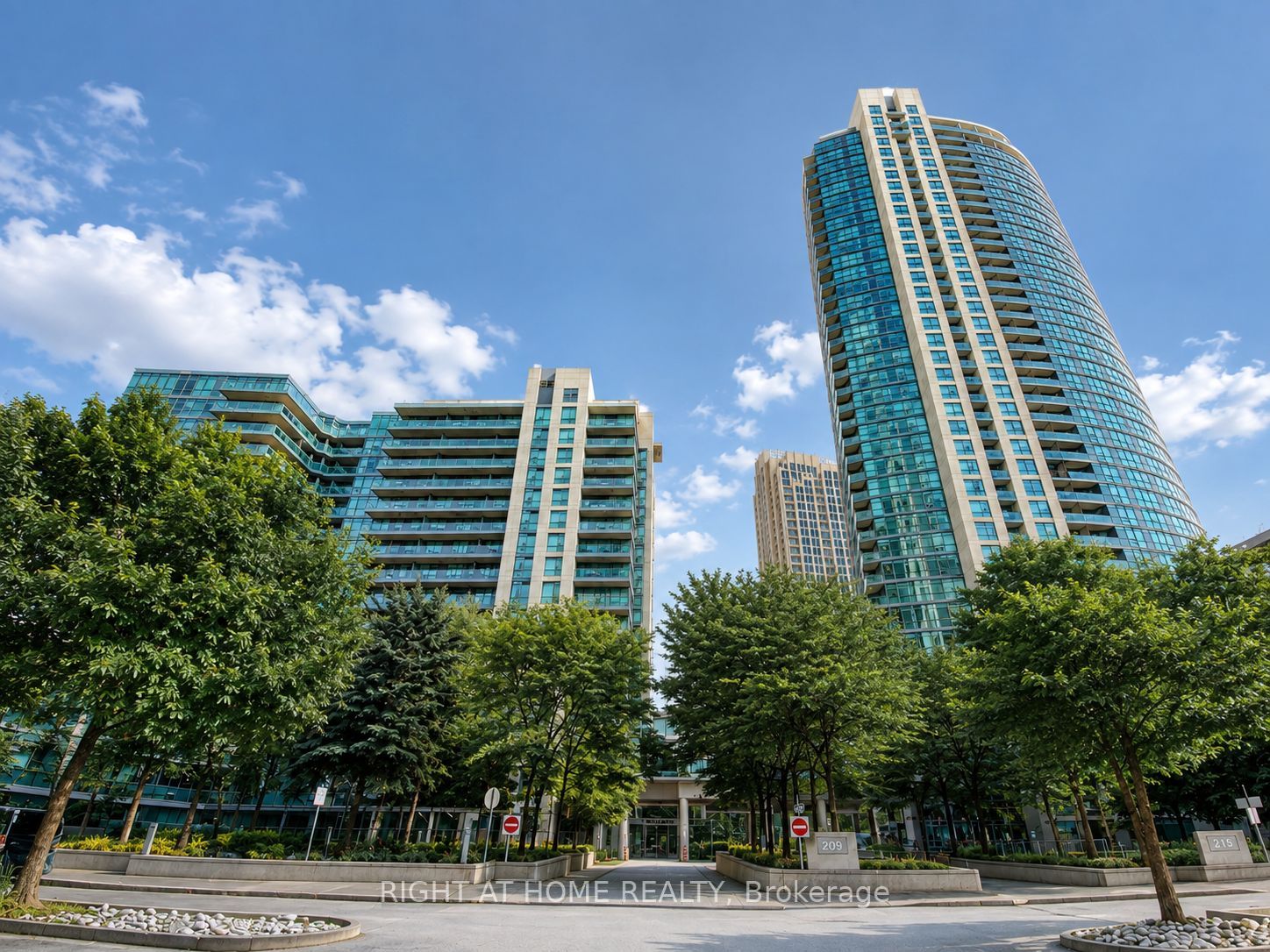 209 Fort York Boulevard 1157, Toronto, ON M5V 4A1 photo 2