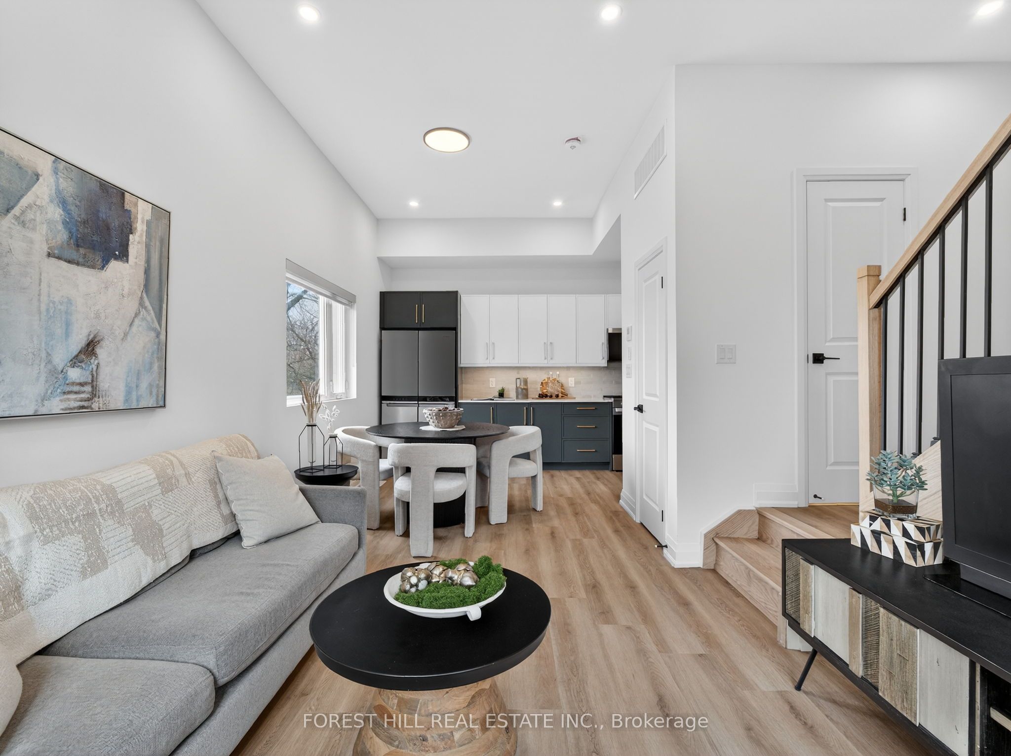 5 Hopperton Drive D, Toronto, ON M2L 2S5 photo 5