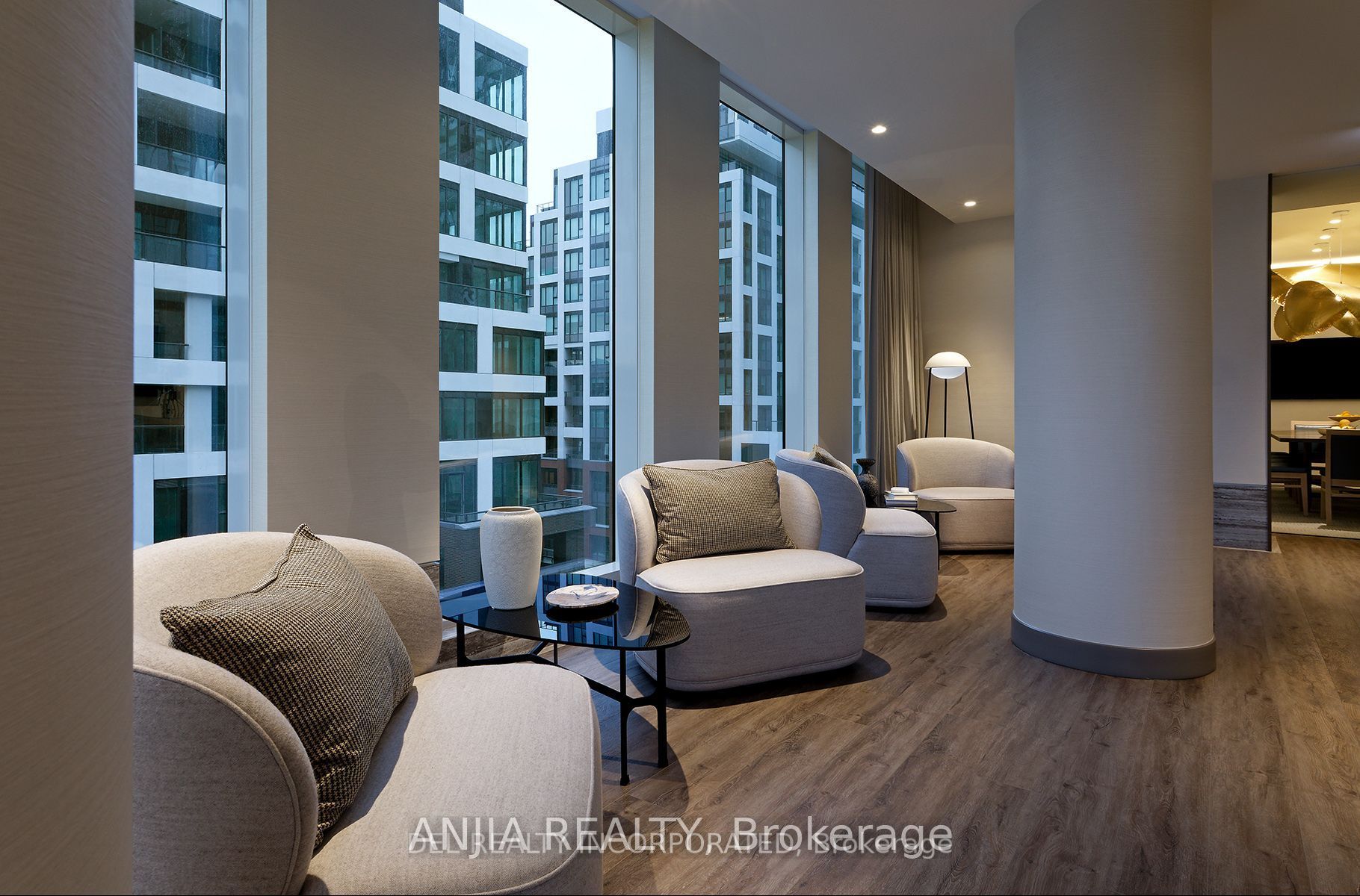 480 Front Street W 1011, Toronto, ON M5V 0V5 photo 4