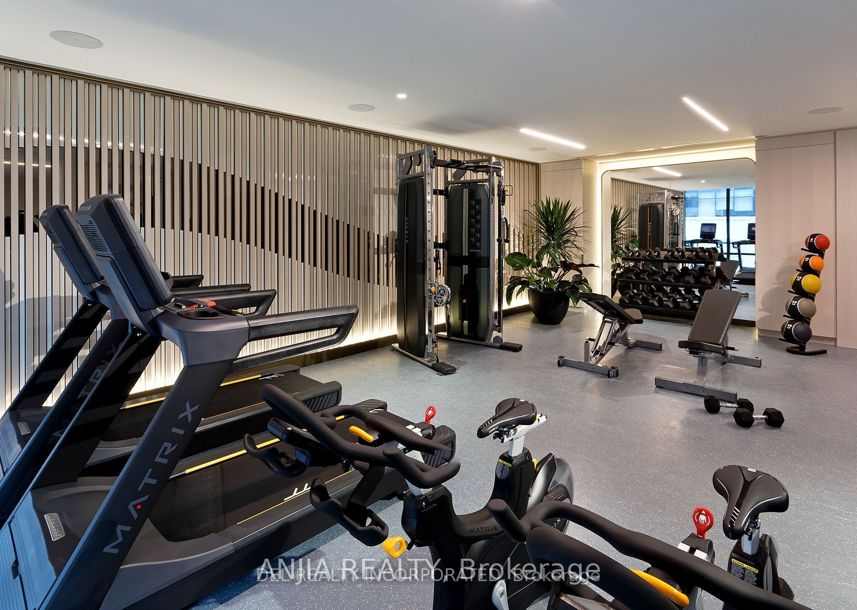 480 Front Street W 1011, Toronto, ON M5V 0V5 photo 5