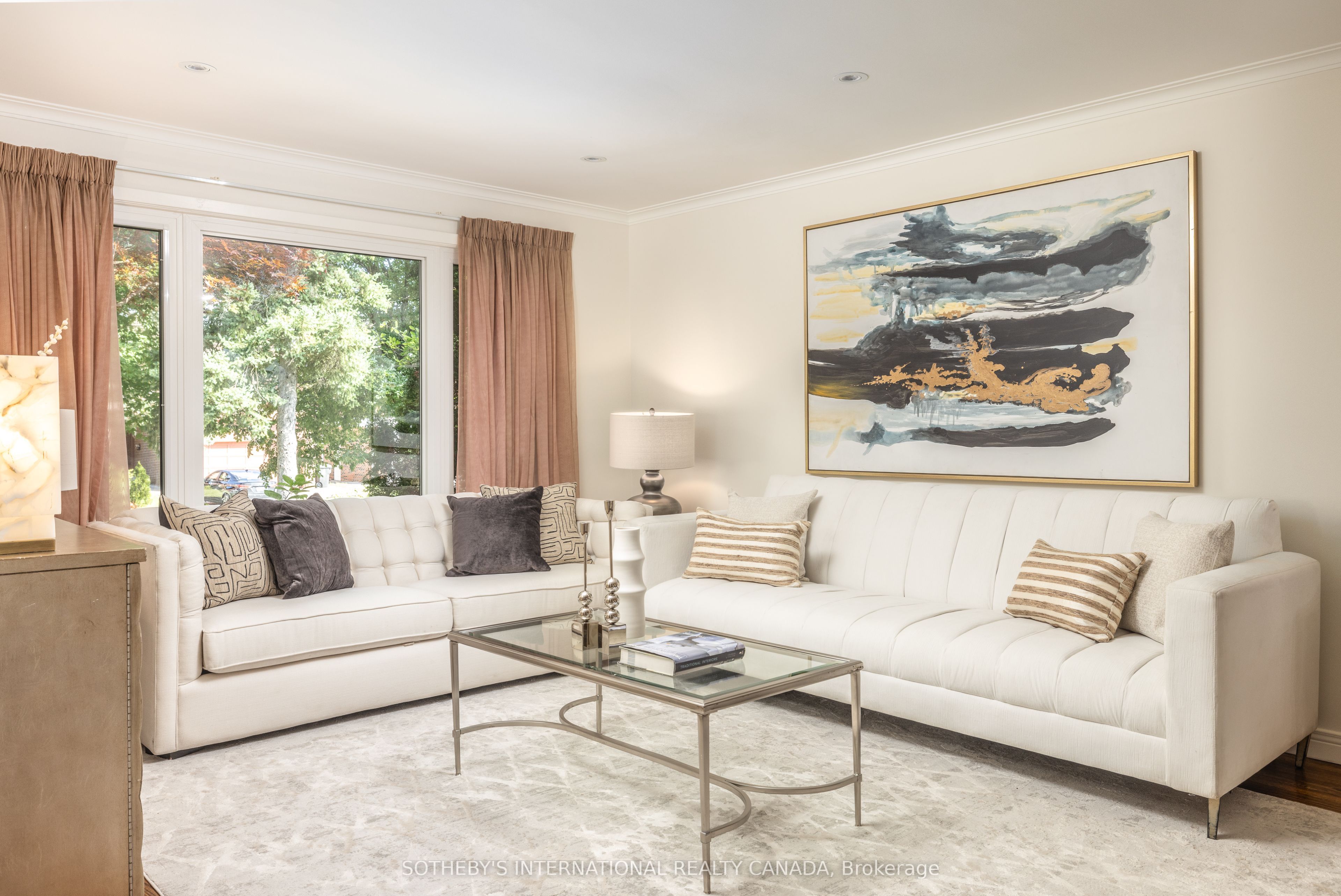 25 Gossamer Avenue, Toronto, ON M2M 2X3 photo 3