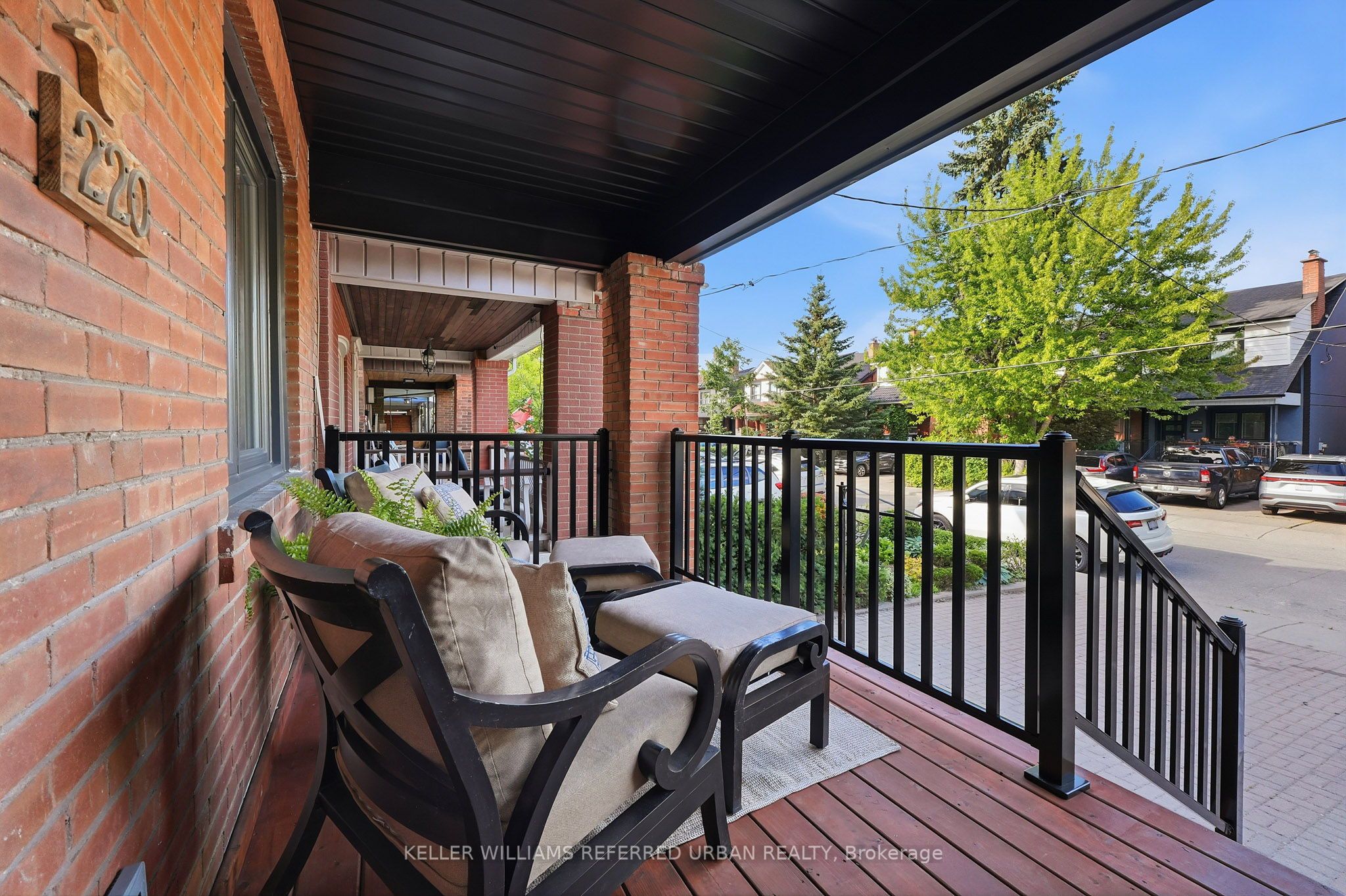 220 Westmount Avenue, Toronto, ON M6E 3M8 photo 4