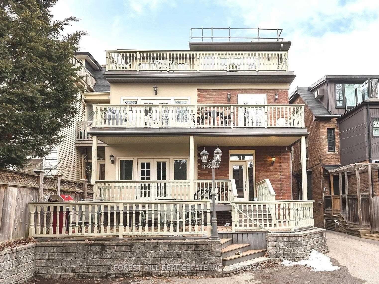 105 Balmoral Avenue B1, Toronto, ON M4V 1J5