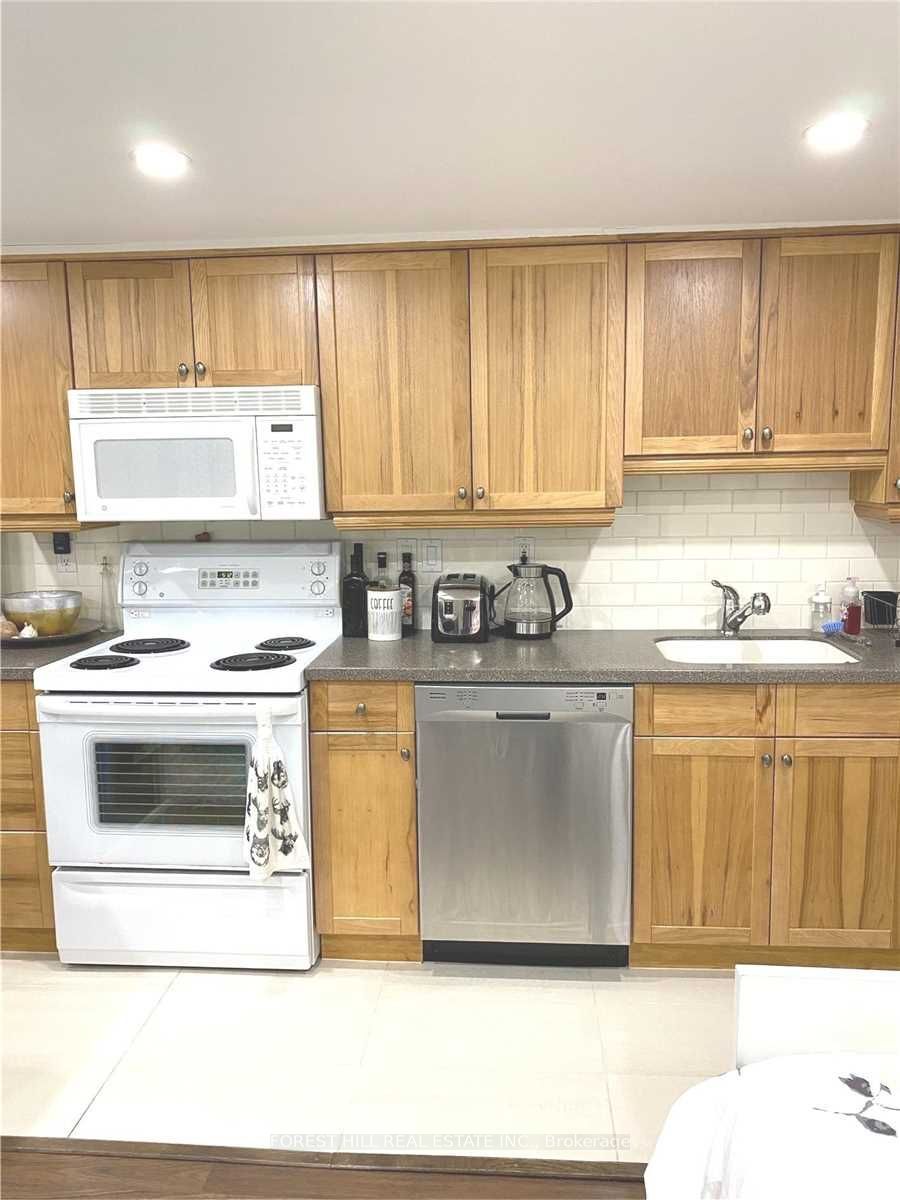 105 Balmoral Avenue B1, Toronto, ON M4V 1J5 photo 4
