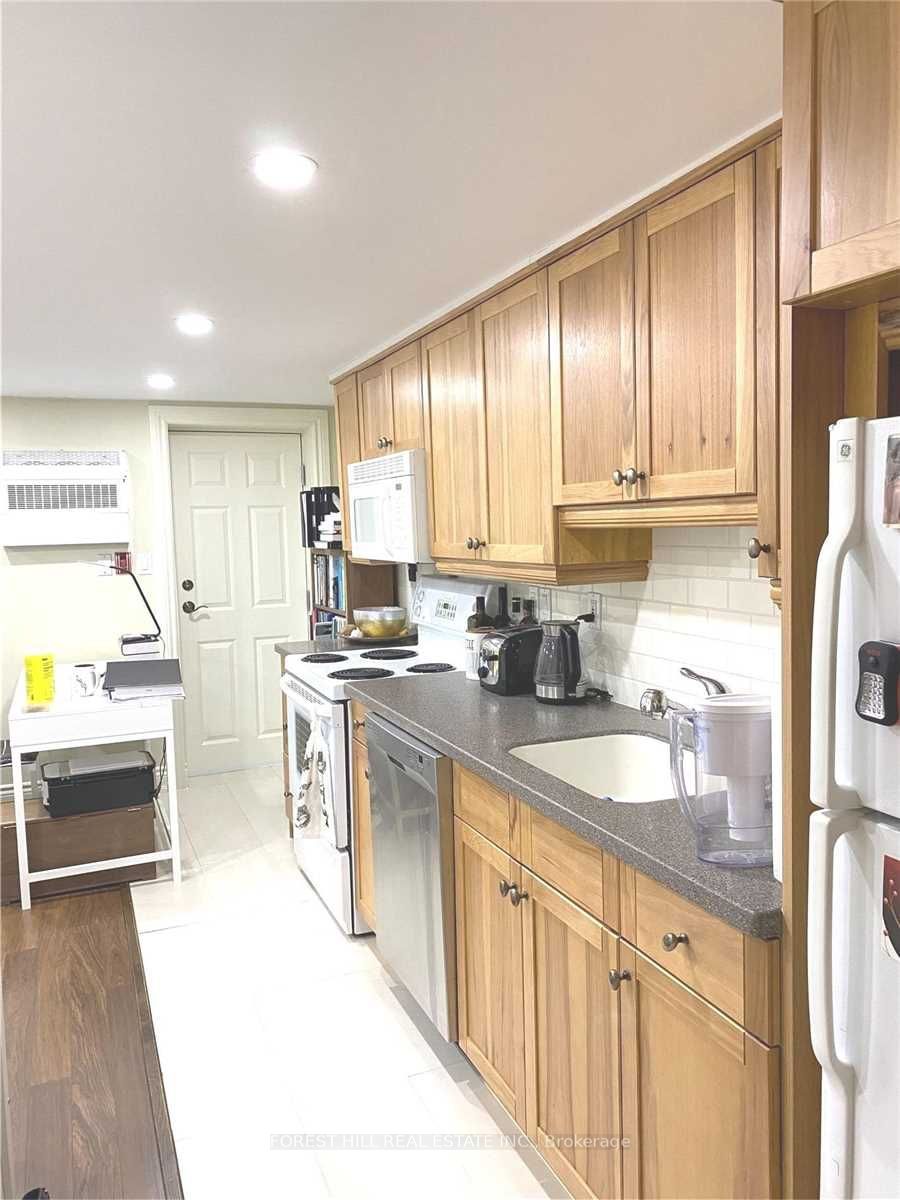 105 Balmoral Avenue B1, Toronto, ON M4V 1J5 photo 5