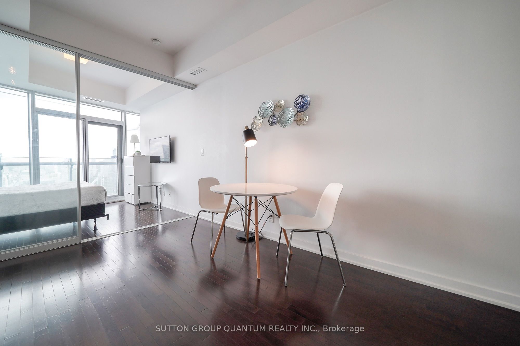 12 York Street 5308, Toronto, ON M5J 0A9 photo 3