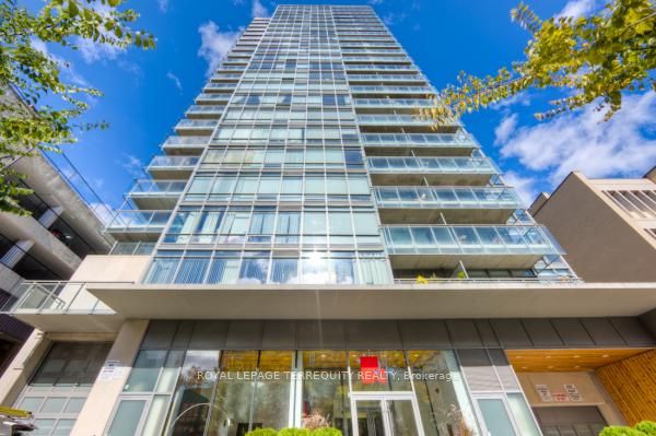 22 Wellesley Street E 708, Toronto, ON M4Y 1G3
