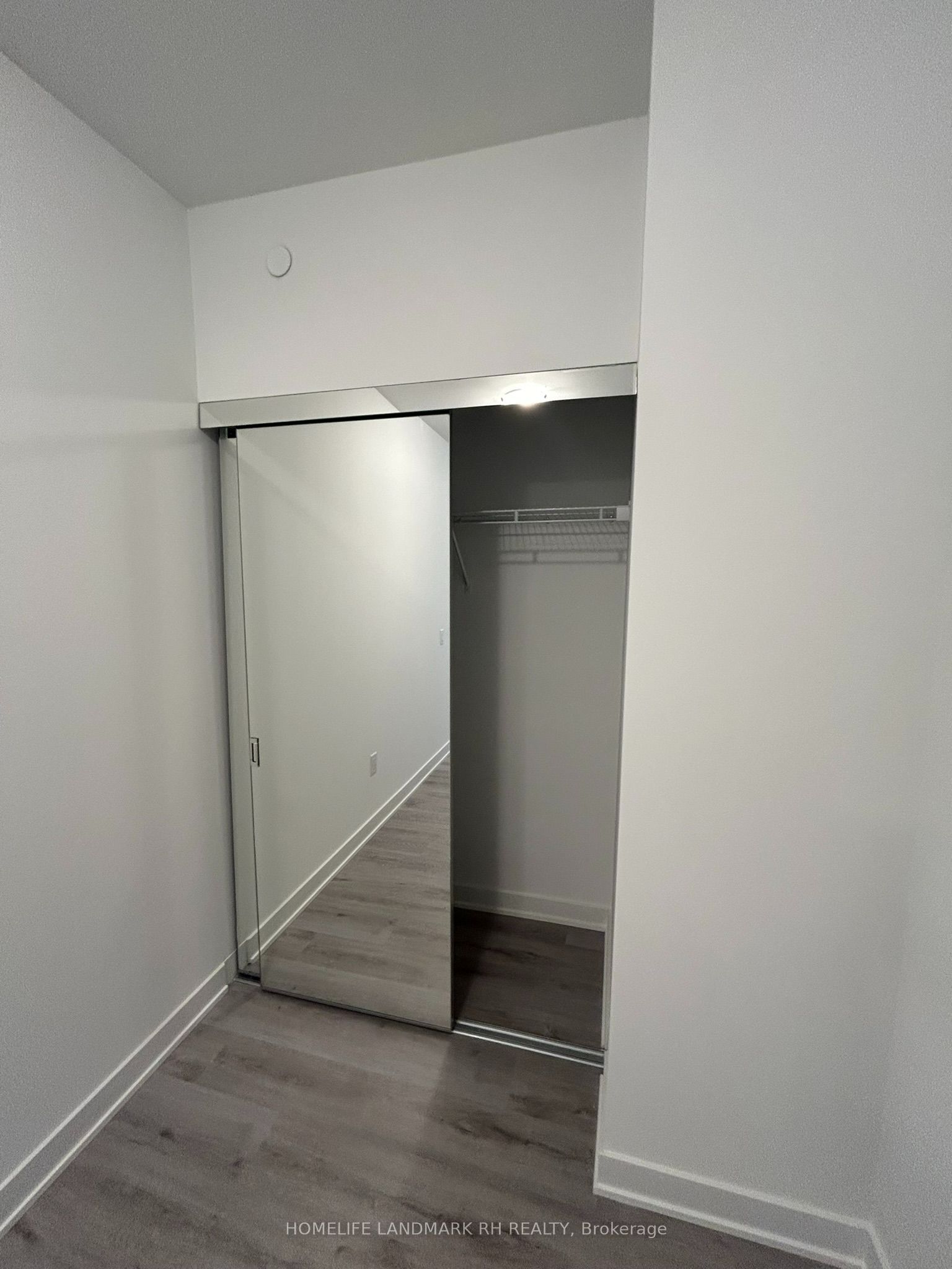 100 DALHOUSIE Street 1708, Toronto, ON M5B 0C7 photo 3