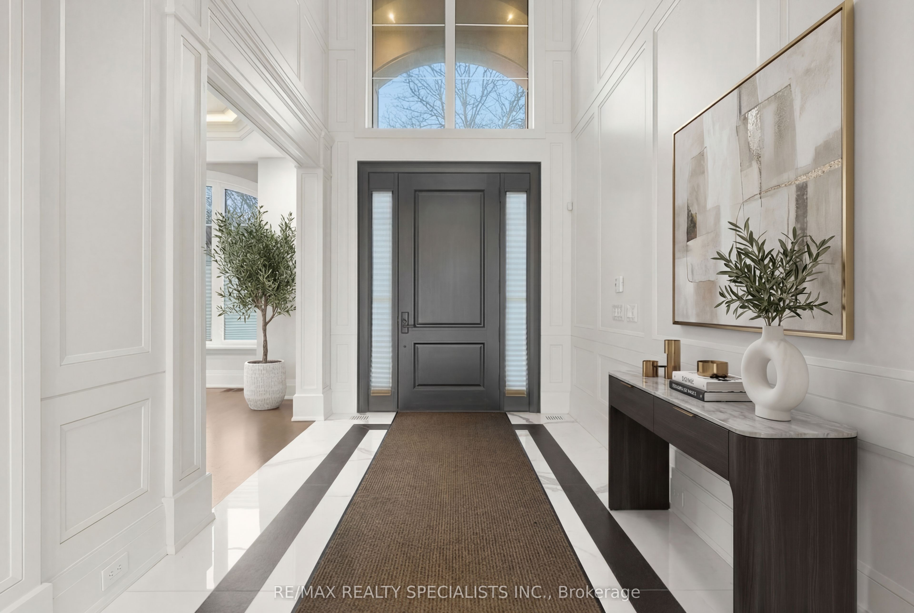 95 Lord Seaton Road, Toronto, ON M2P 1K7 photo 3