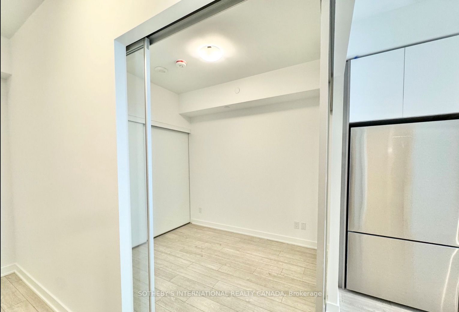 543 Richmond Street W 401, Toronto, ON M5V 0W9 photo 4