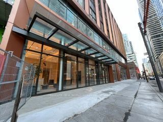 400 King Street W 2317, Toronto, ON M5V 0X8 photo 2