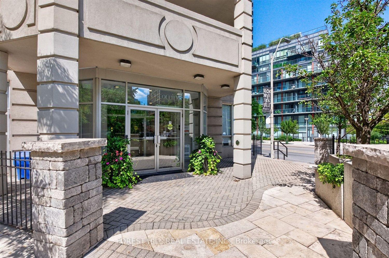 20 Collier Street 903, Toronto, ON M4W 3Y4 photo 2